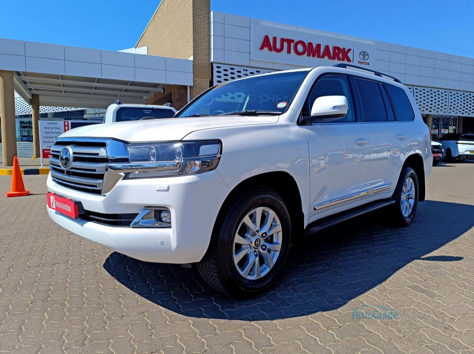 Used Toyota Land Cruiser 200 4.5TD VX-R V8 for sale in Gaborone, Botswana