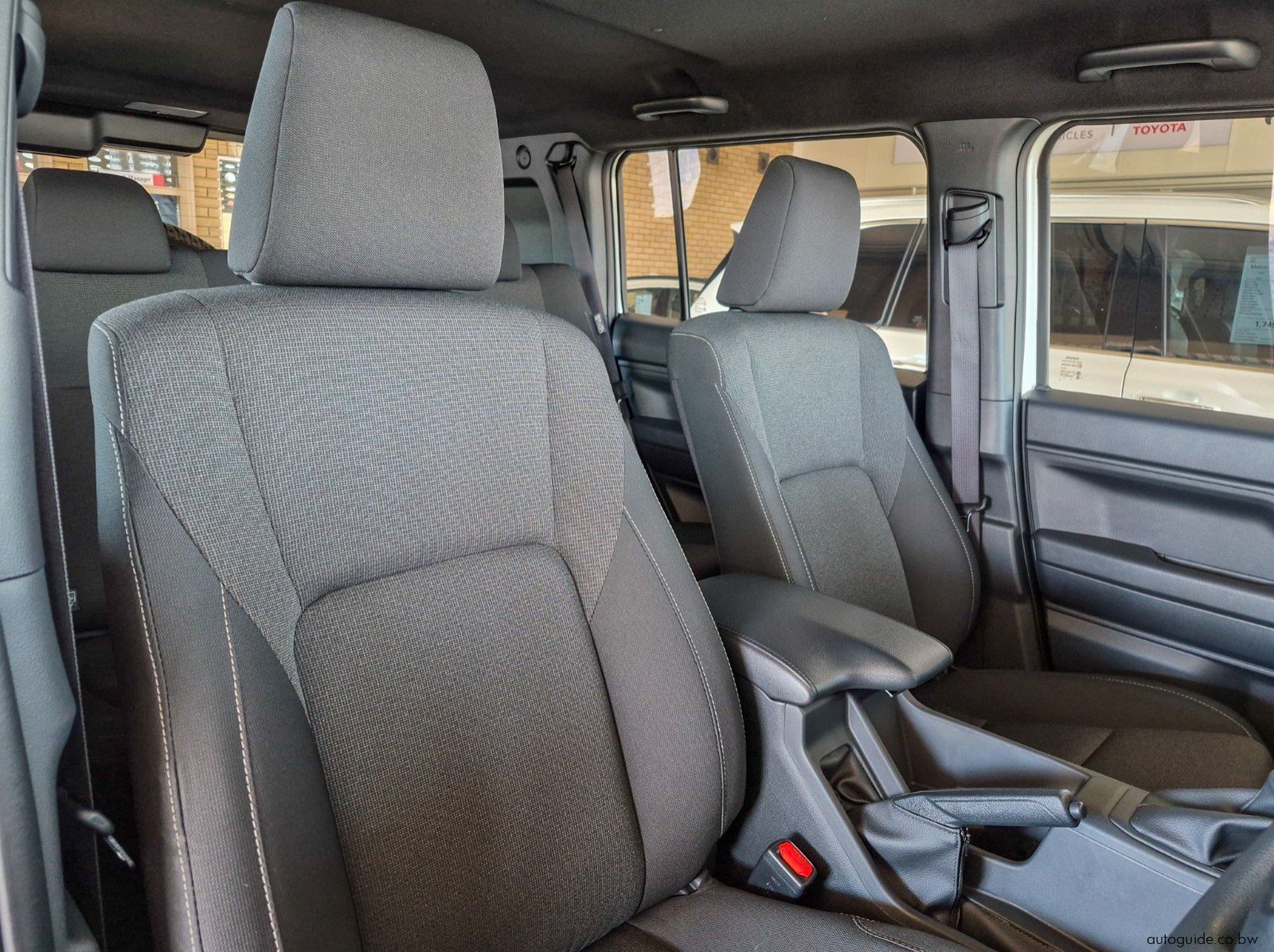 2026 Toyota FJ Cruiser pictures