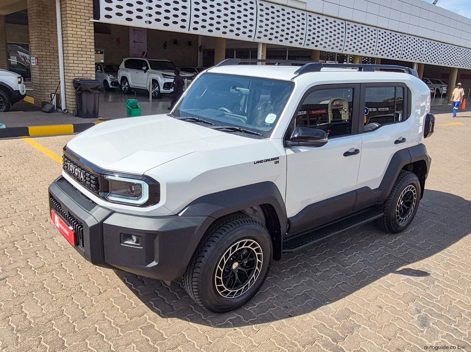 2026 Toyota FJ Cruiser pictures