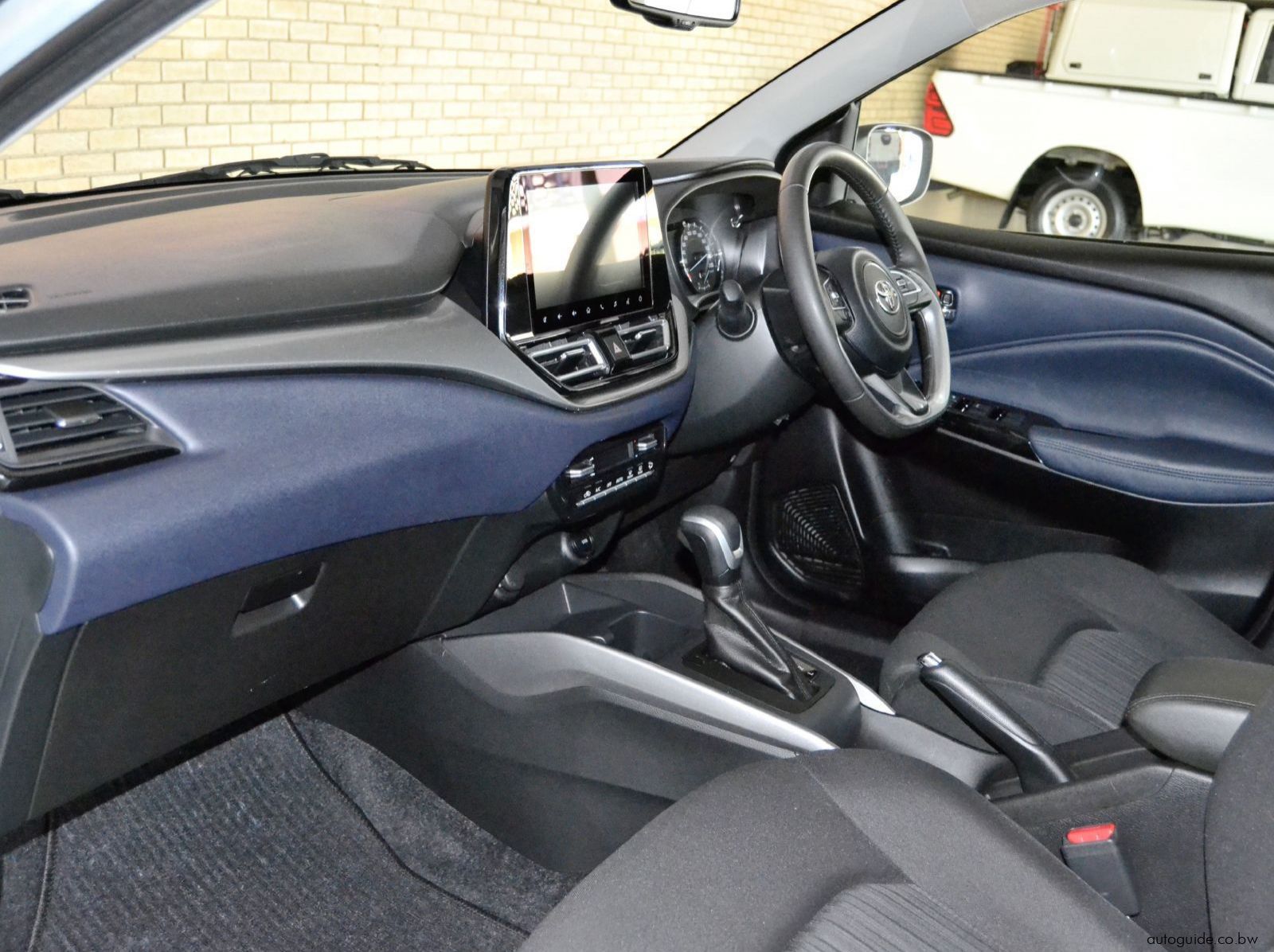 2025 Toyota Starlet XR 1.5 pictures