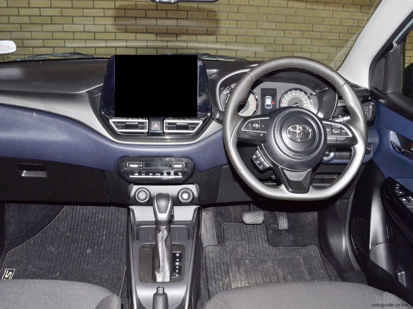 2025 Toyota Starlet XR 1.5 pictures