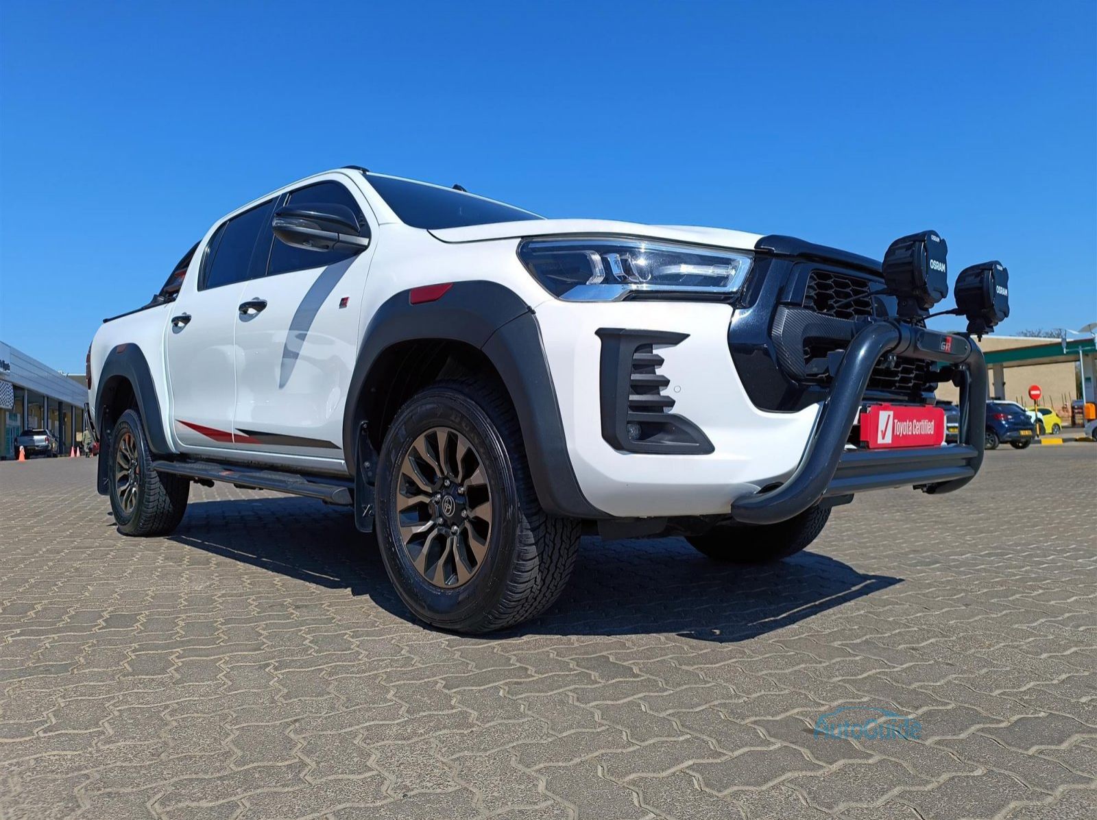 2024 Toyota Hilux GR-Sport II 2.8 GD-6 4x4 pictures