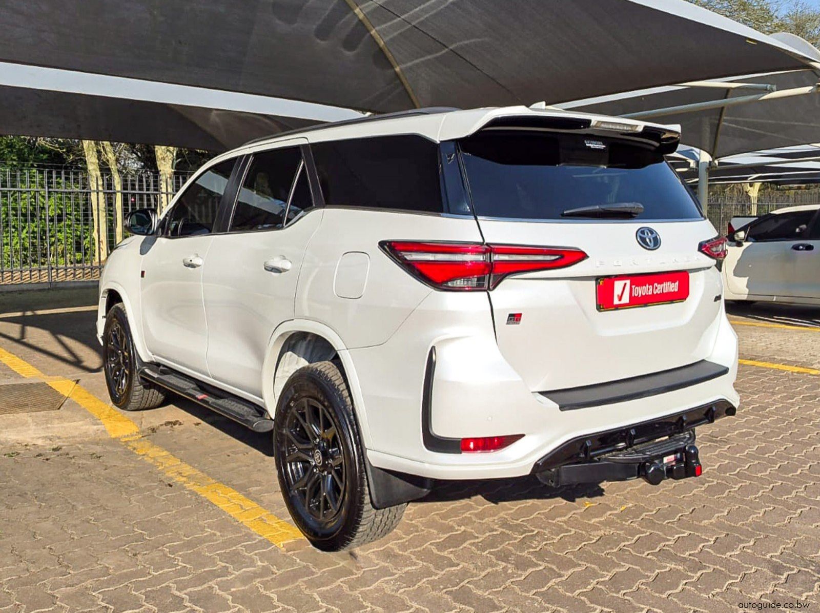 2025 Toyota Fortuner GR-S 4x4 pictures
