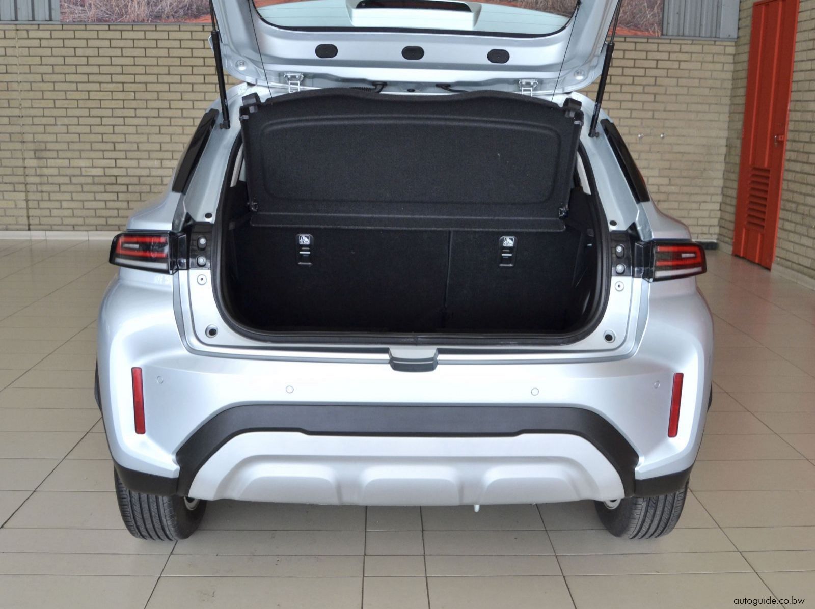 2025 Toyota Starlet Cross XS pictures