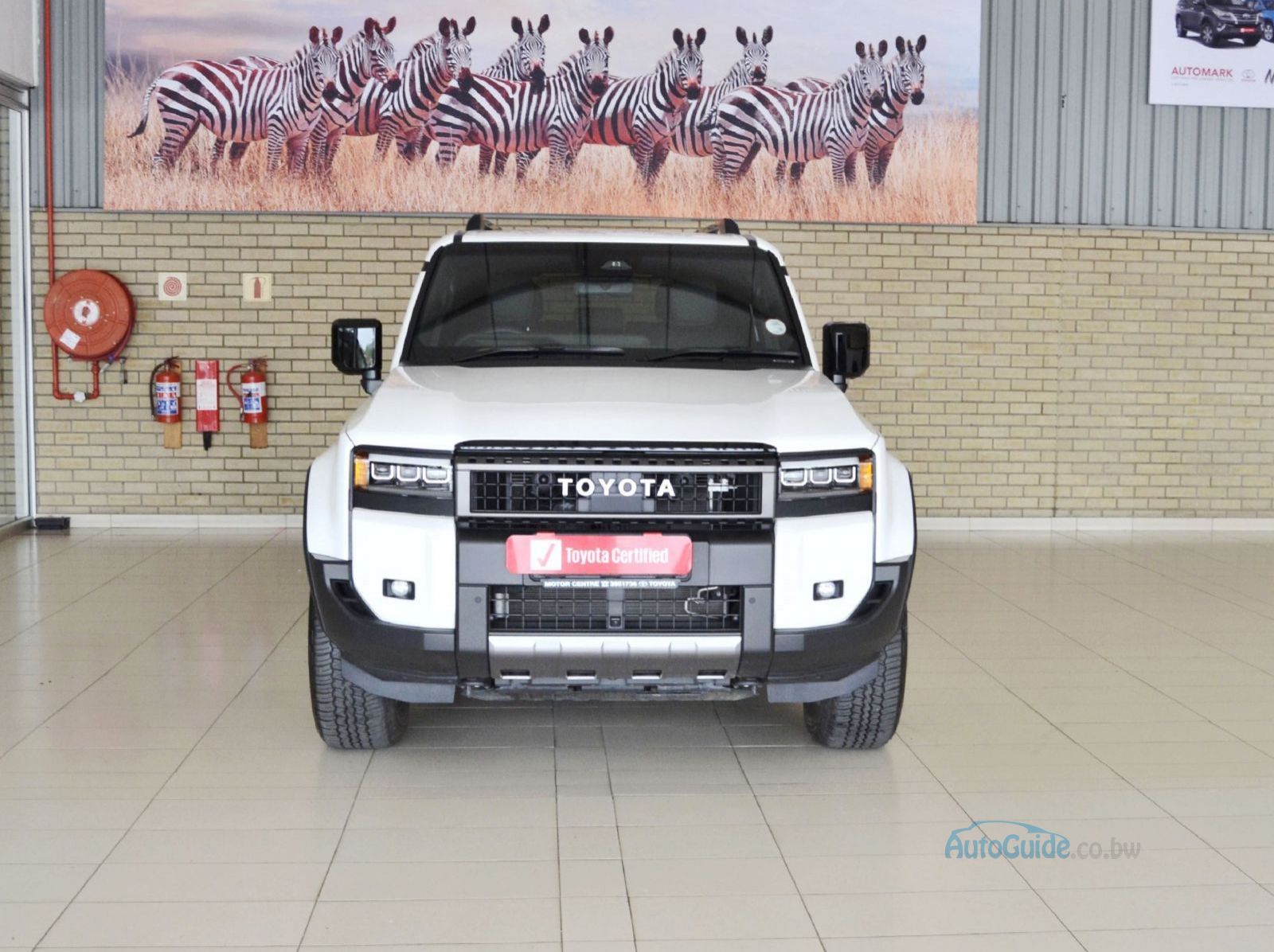 2025 Toyota Prado 2.8GD VX-R pictures