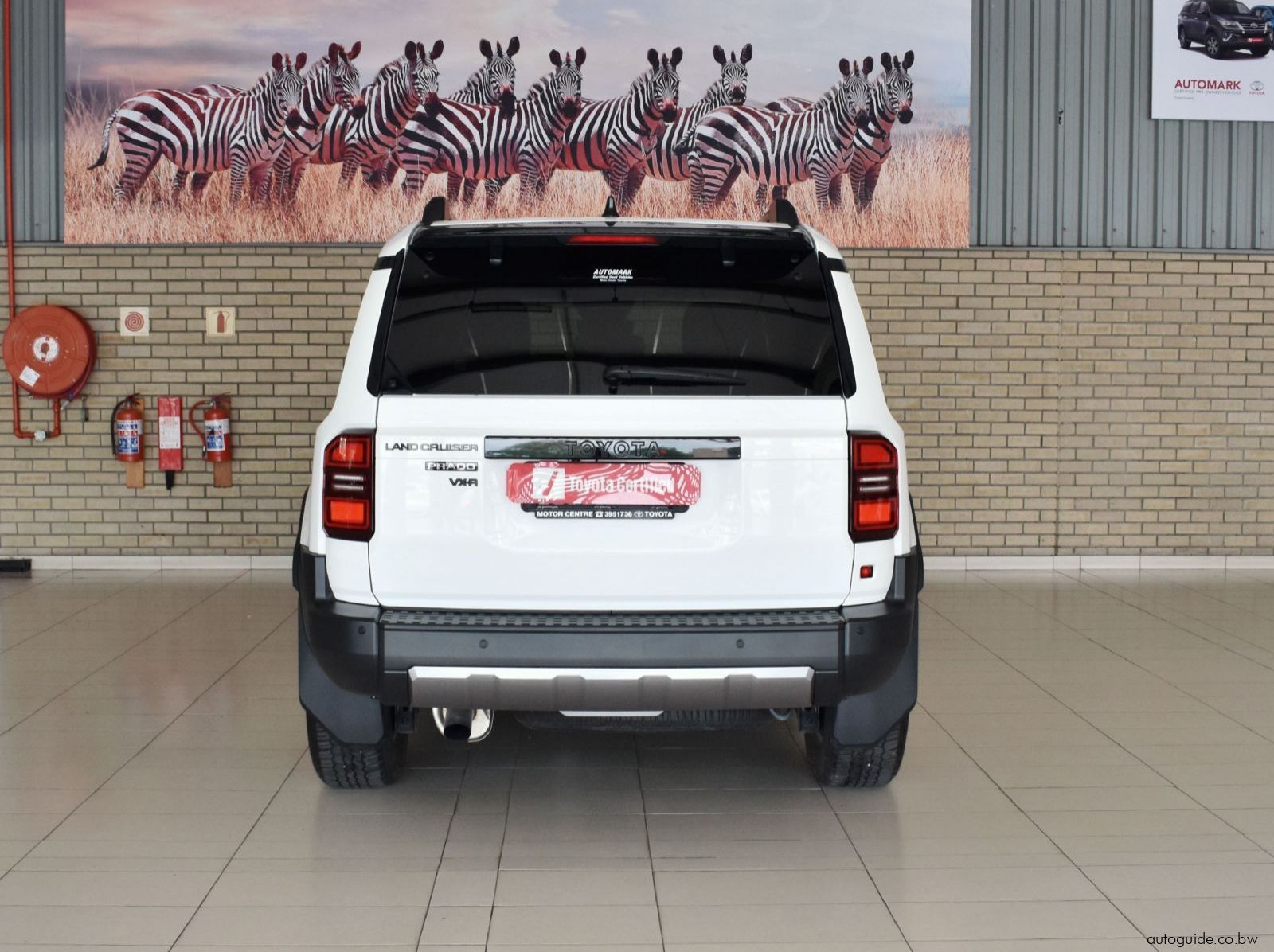 2025 Toyota Prado 2.8GD VX-R pictures