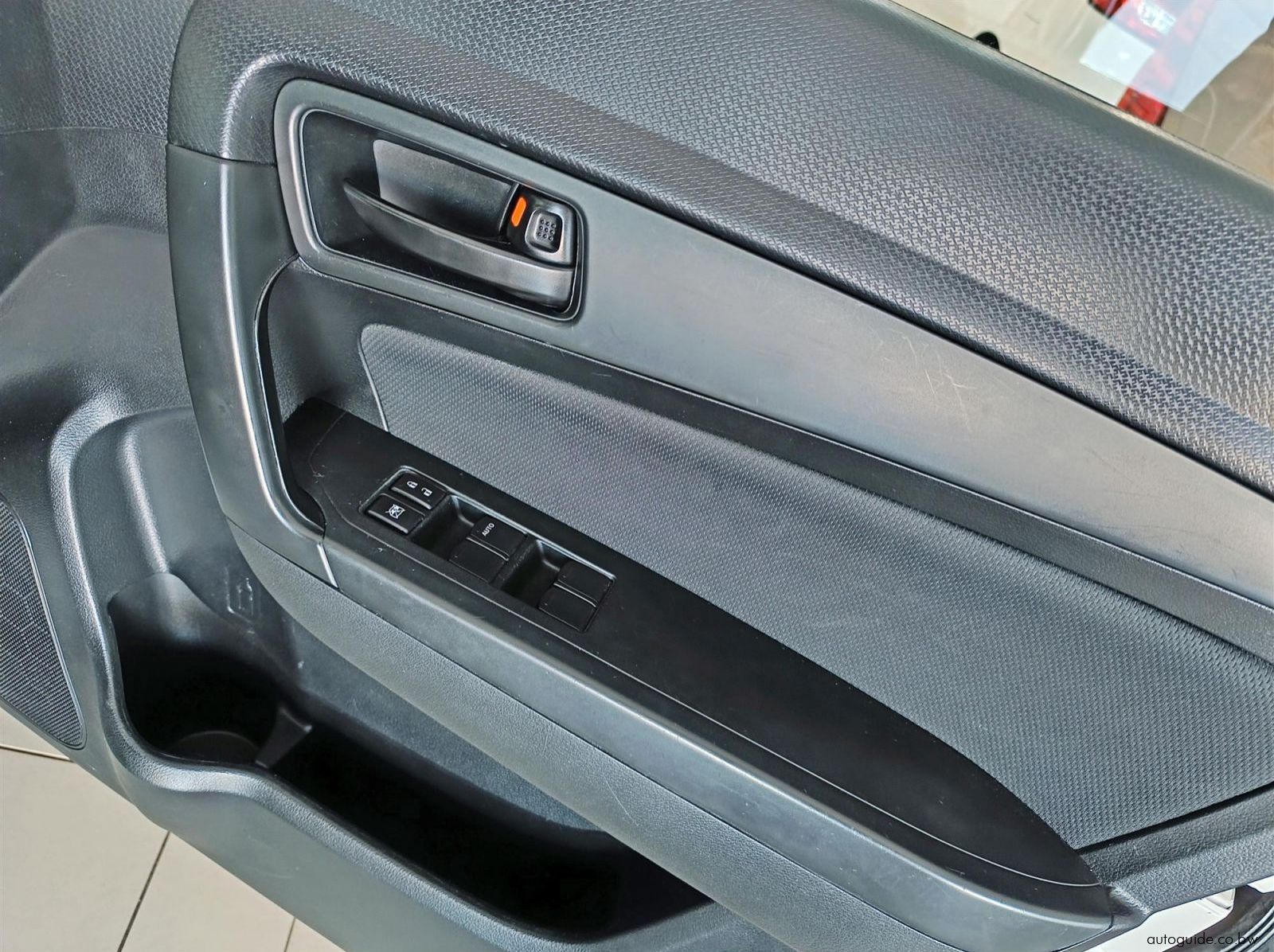 2022 Toyota Urban Cruiser (Old Shape) pictures