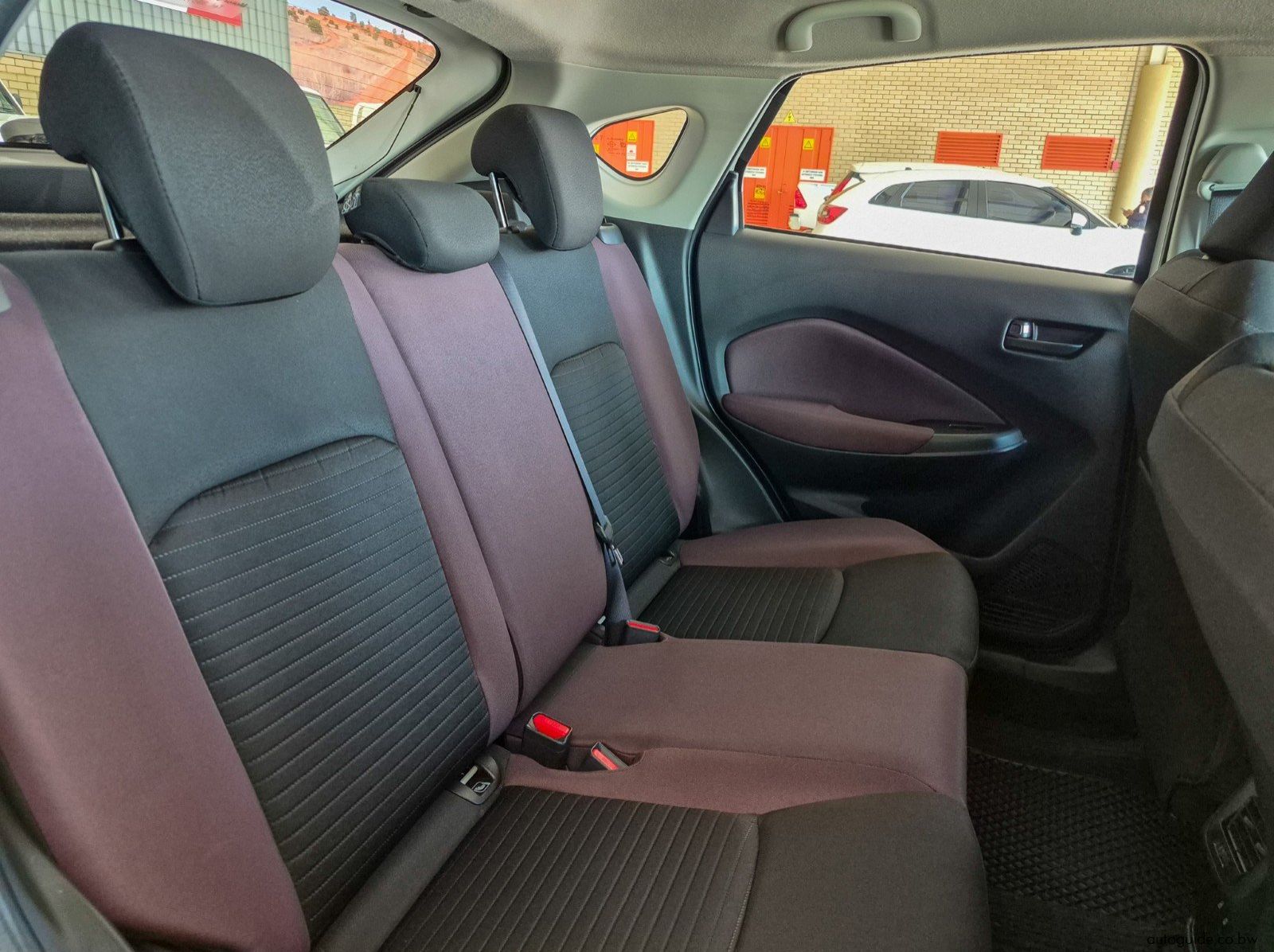 2025 Toyota Starlet Cross XS pictures