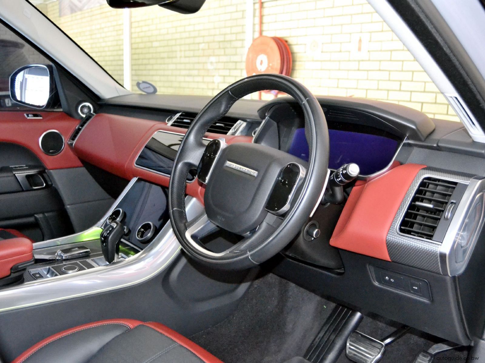 2022 Land Rover Range Rover Sport 5.0 V8 HSE Dynamic pictures