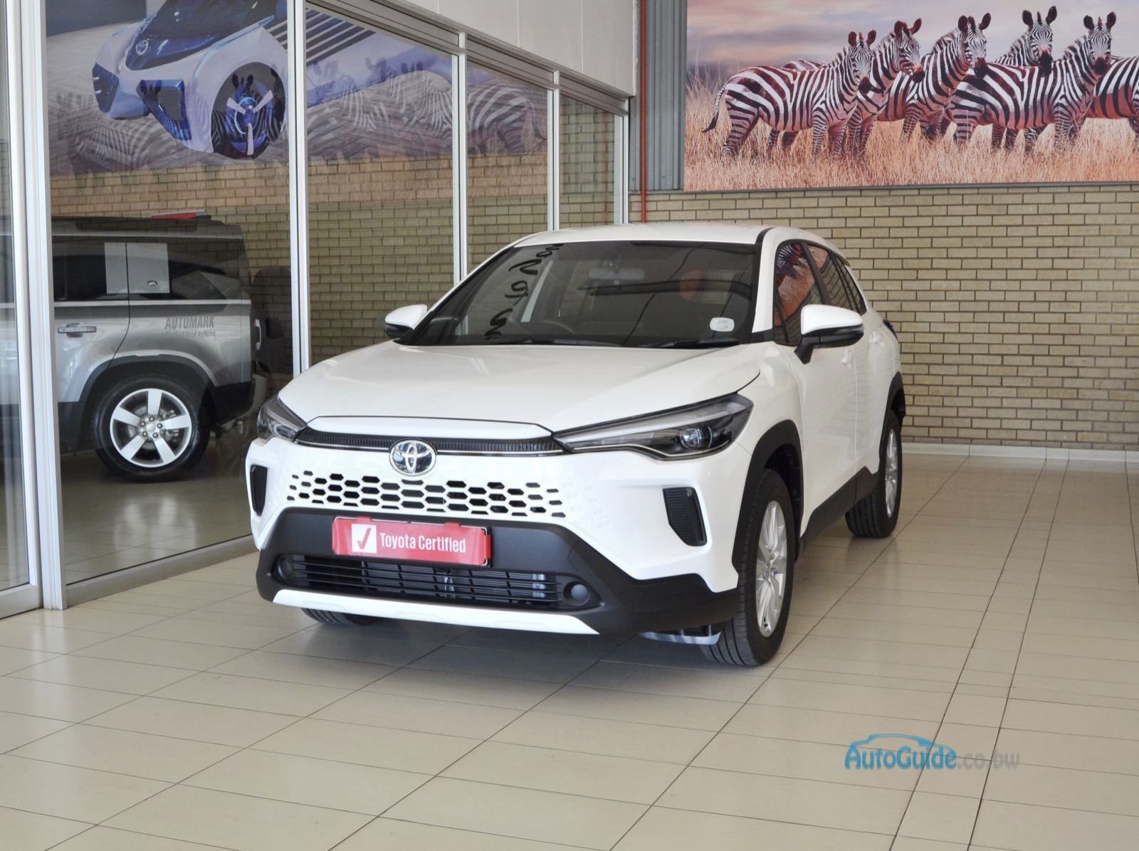 Used Toyota Corolla Cross 1.8 XS HEV A/T for sale in Gaborone, Botswana