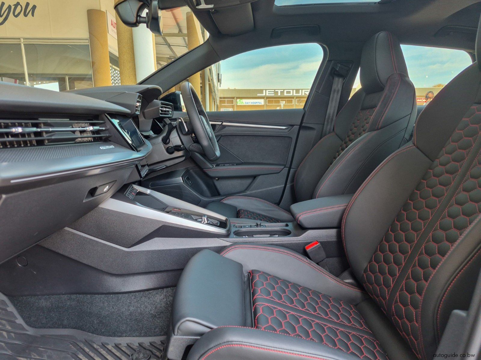2024 Audi RS3 Sportback Quattro S tronic pictures