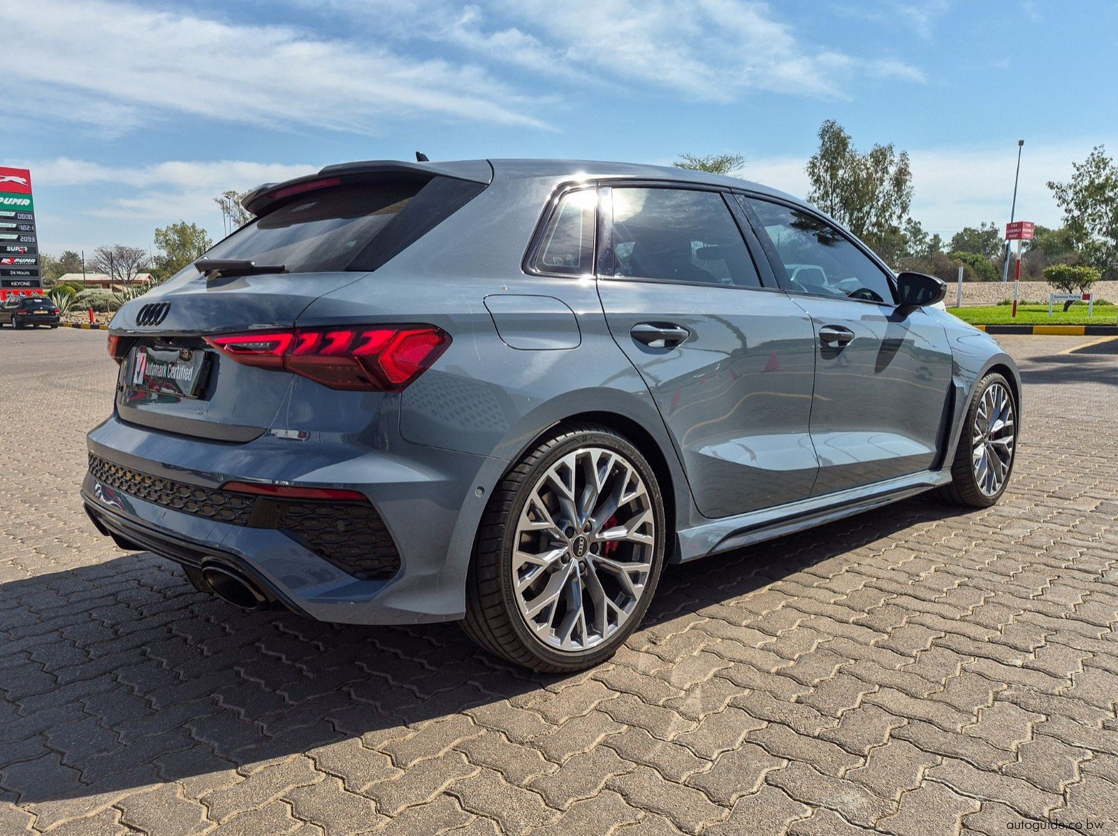 2024 Audi RS3 Sportback Quattro S tronic pictures