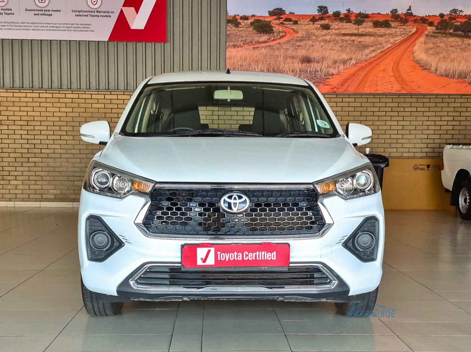 2025 Toyota Rumion 1.5 SX 7 Seater pictures