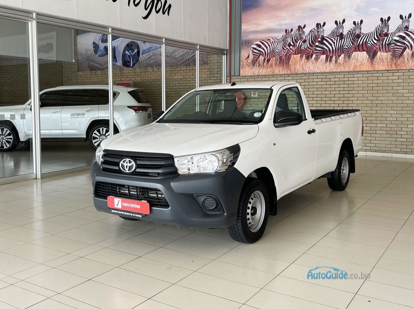 Used Toyota Hilux LWB 2.4L for sale in Gaborone, Botswana