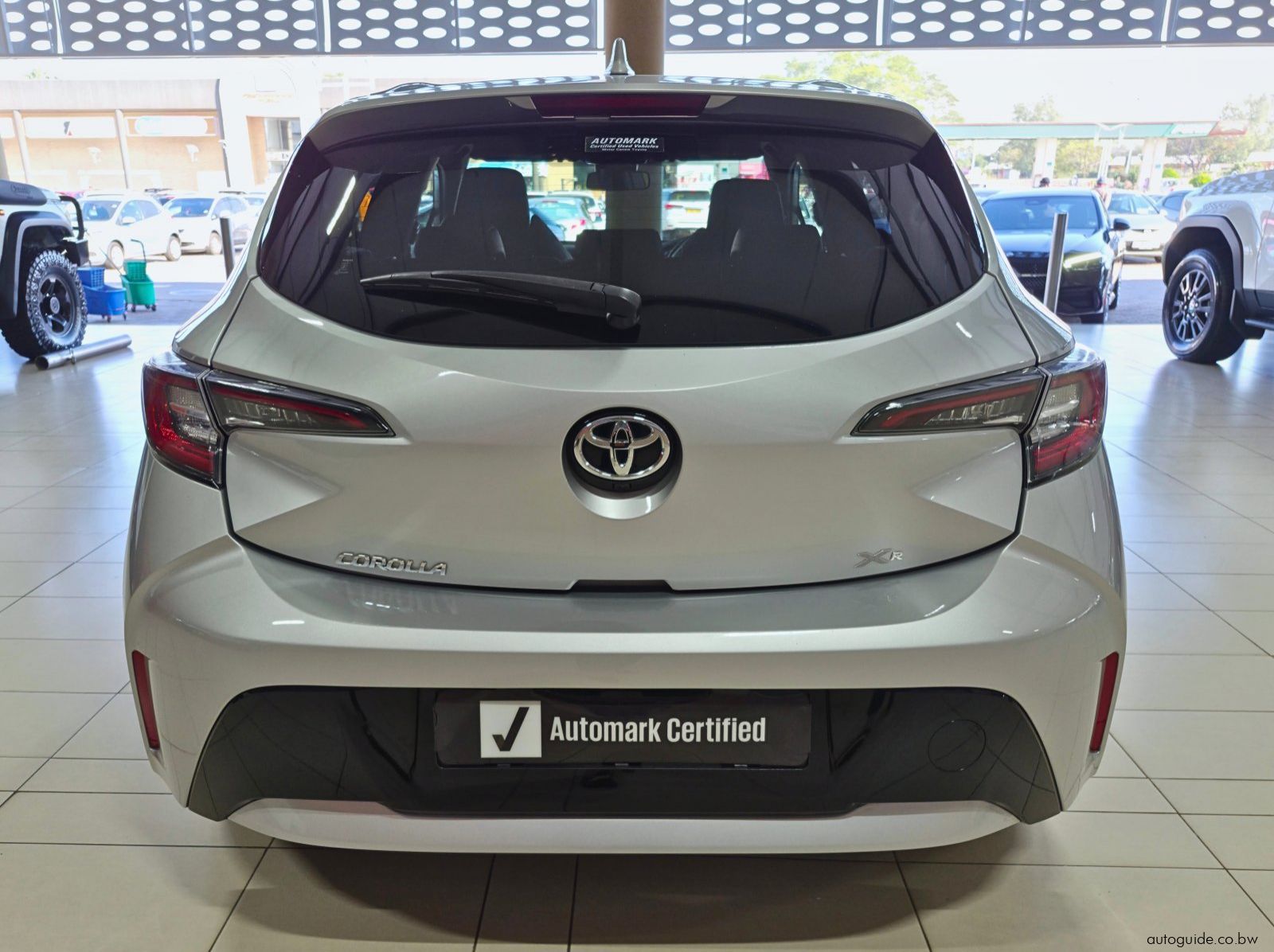 2020 Toyota Corolla Hatch XR pictures