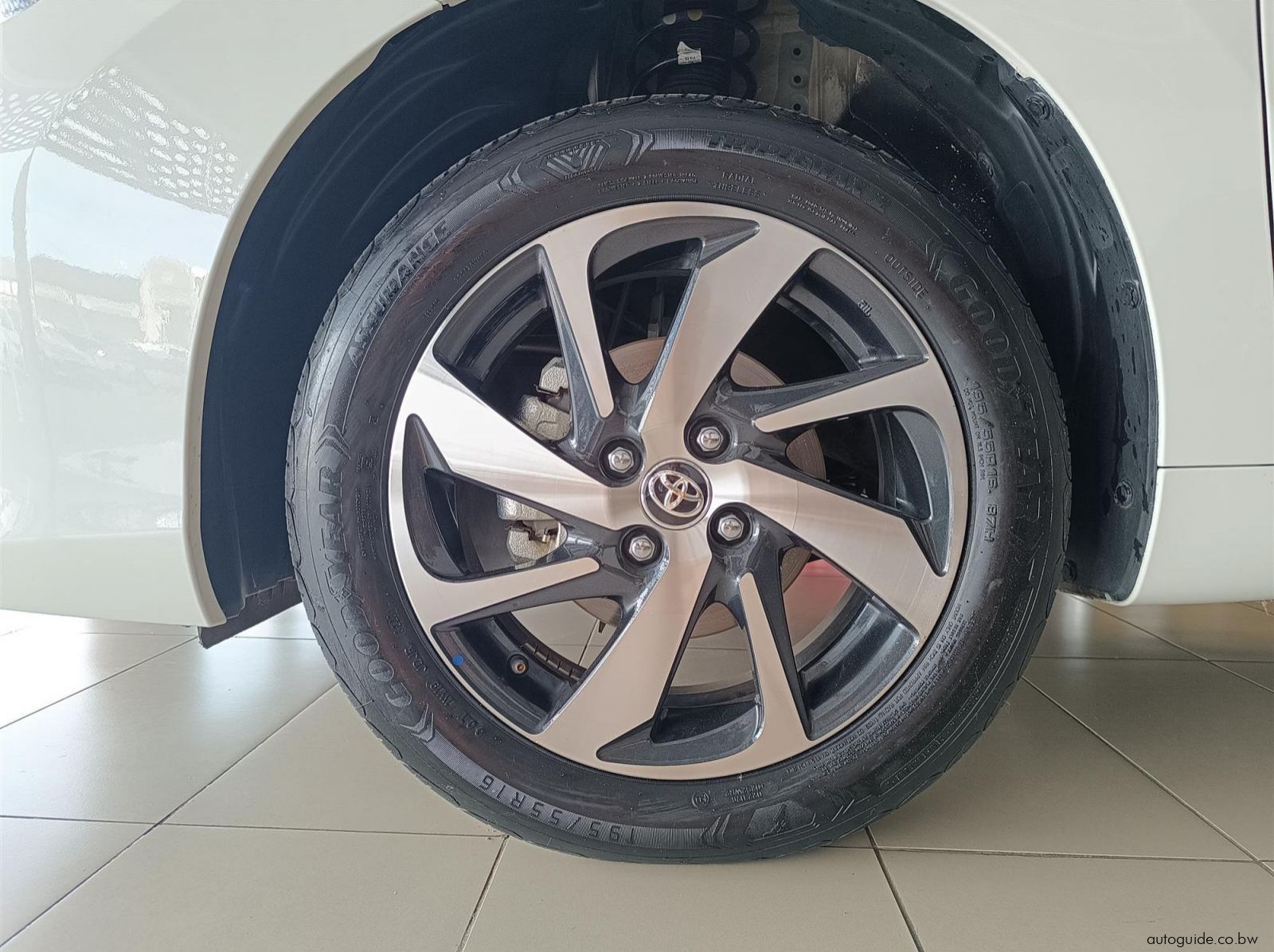 2024 Toyota Starlet 1.5 XS pictures