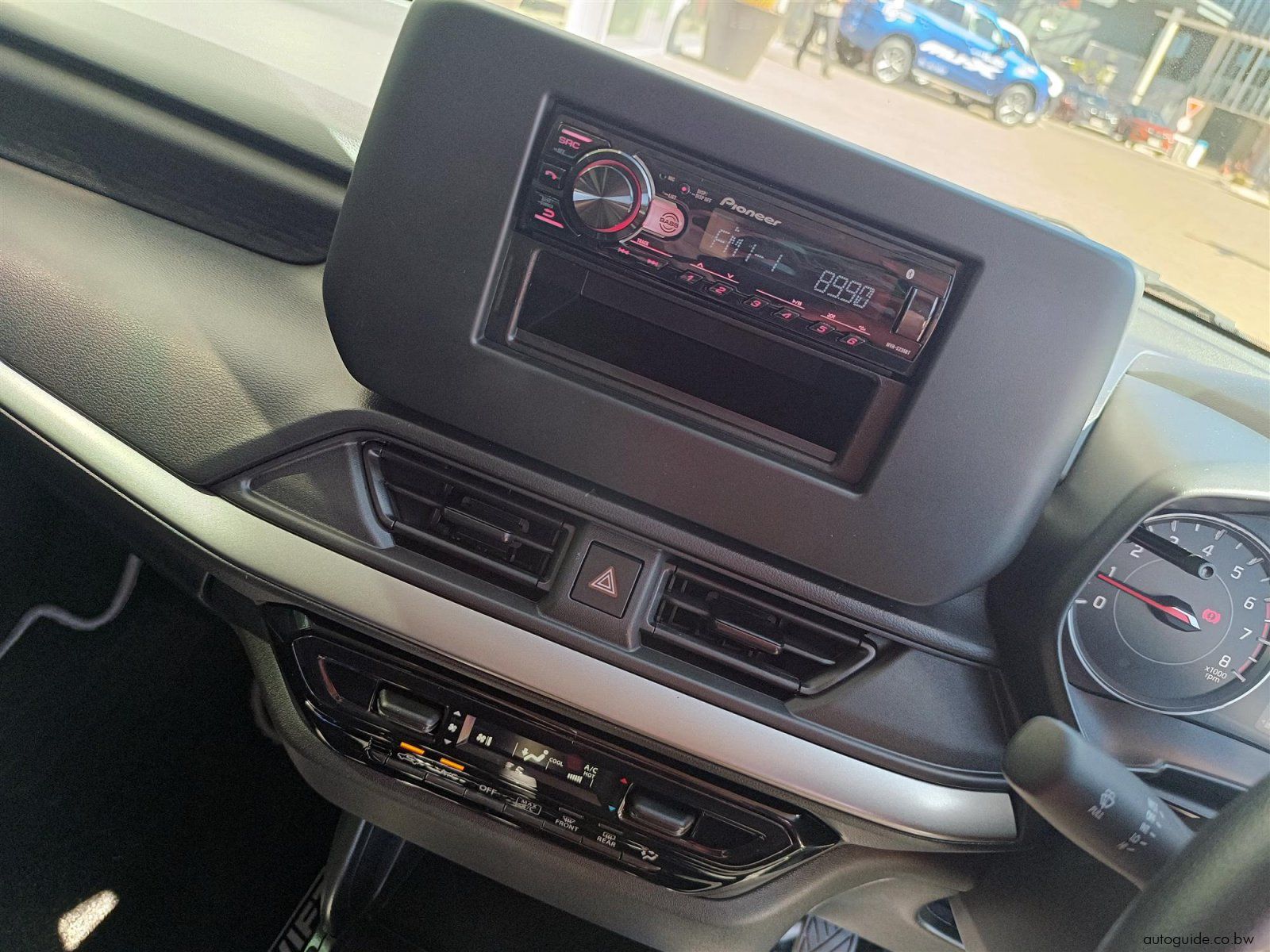 2026 Suzuki Swift photo