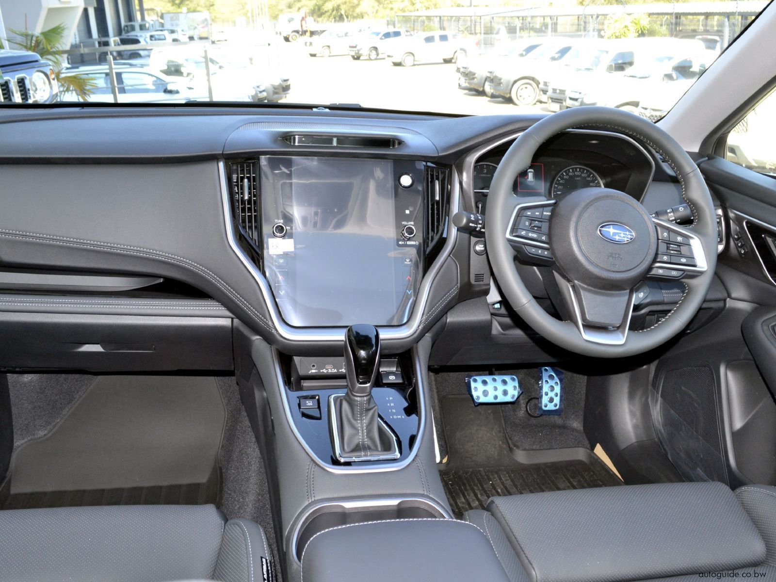 2025 Subaru Outback XT photo