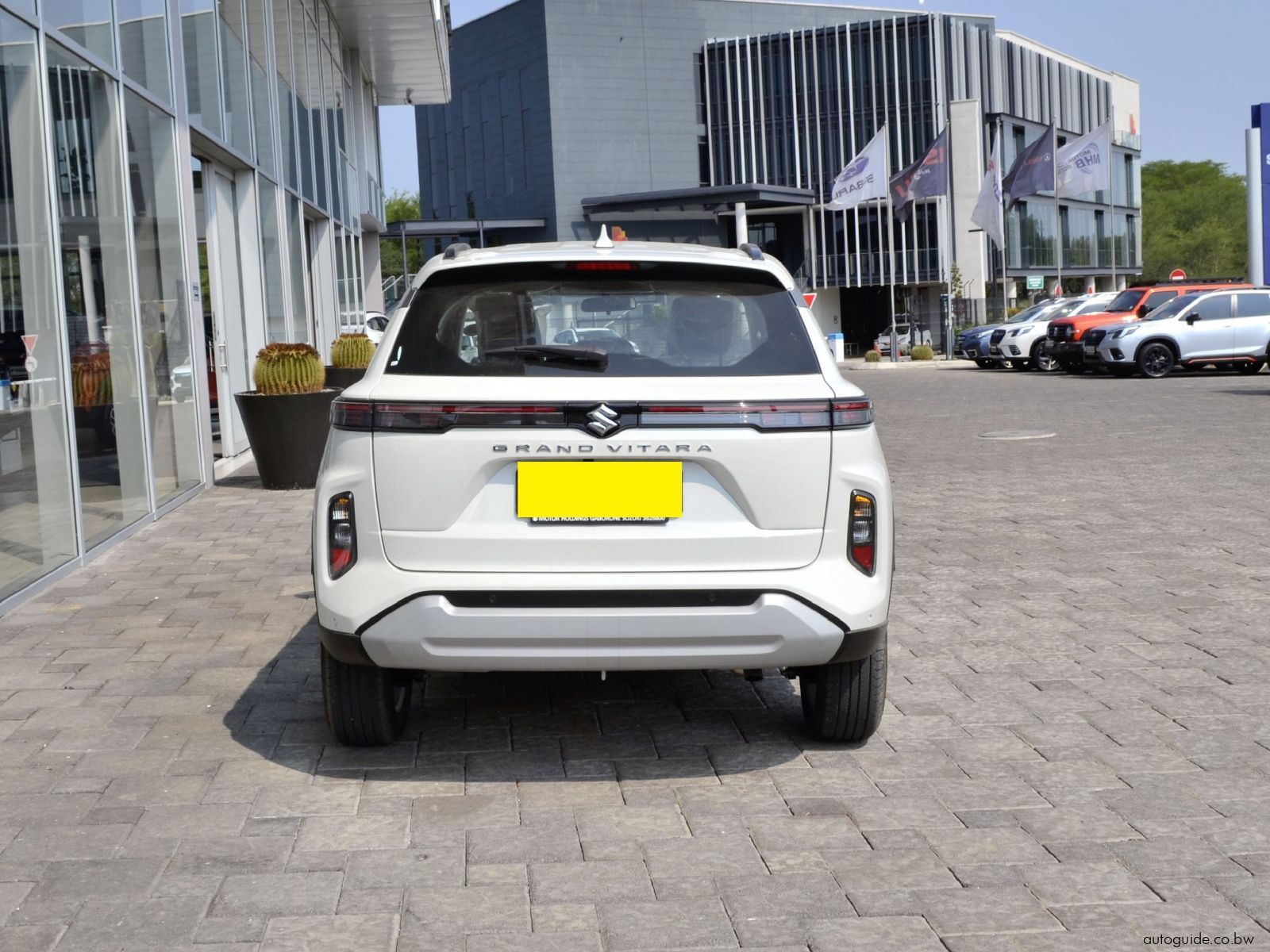 2025 Suzuki Grand Vitara photo