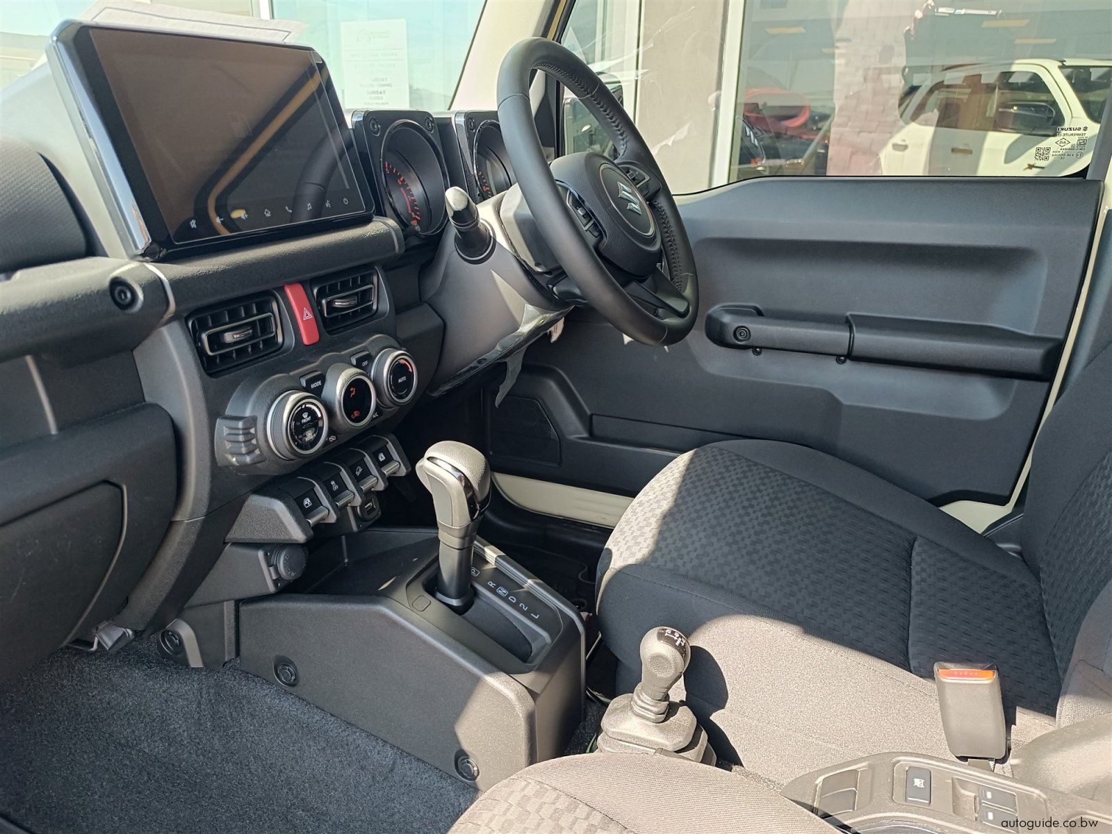 2025 Suzuki Jimny AllGrip 5 Doors 4x4 photo