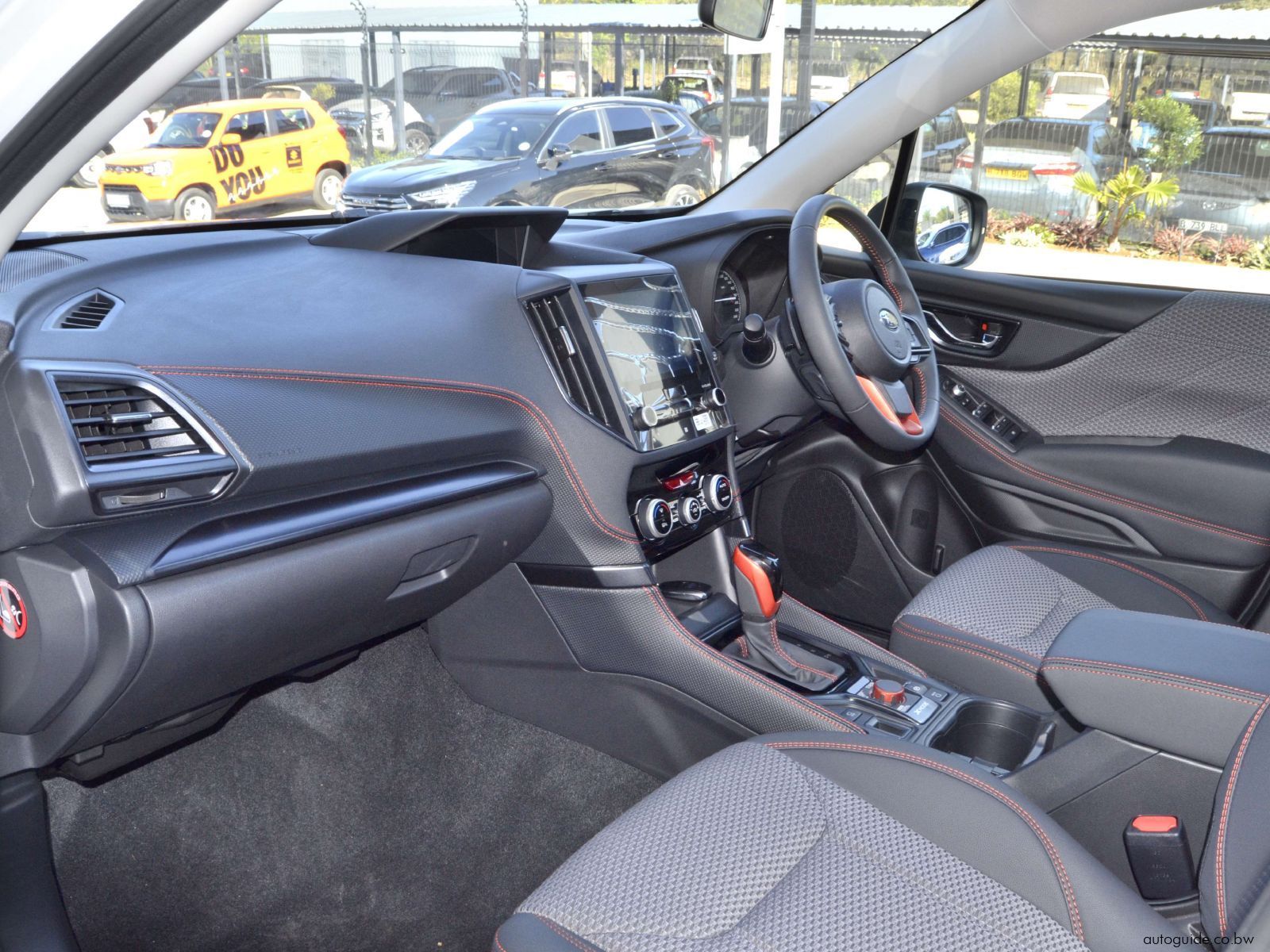 2025 Subaru Forester Sport photo