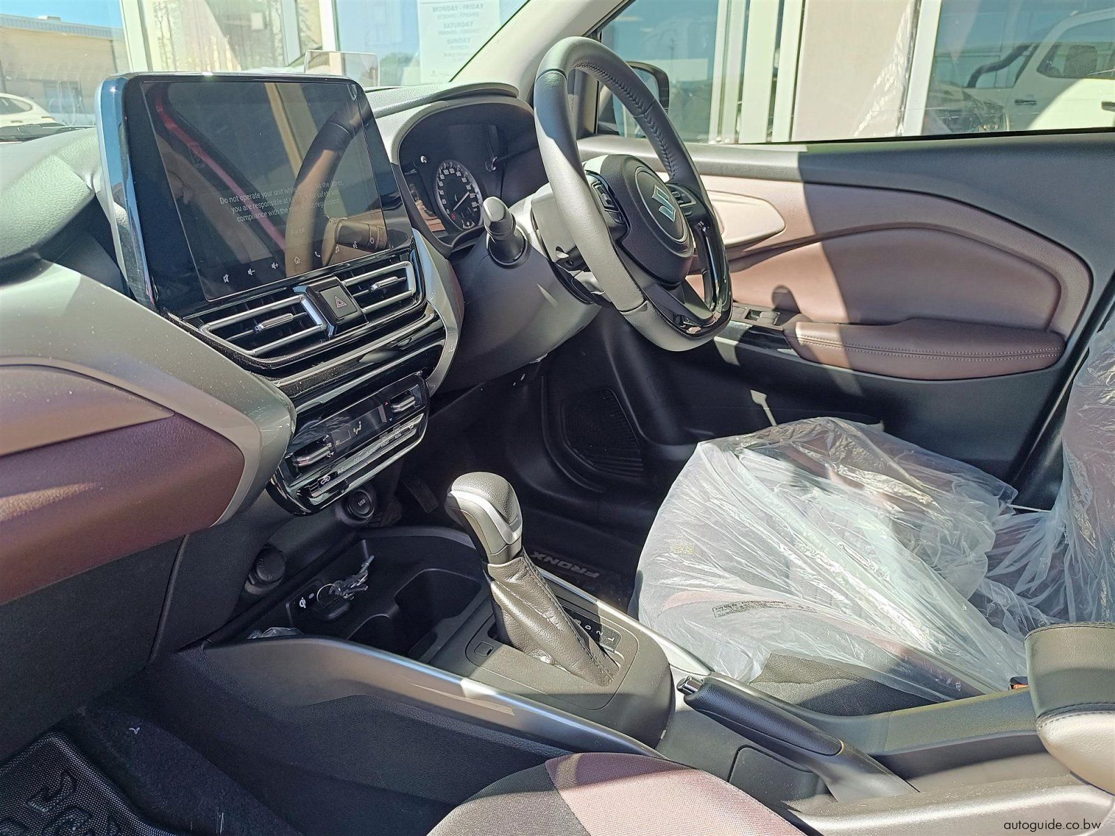 2026 Suzuki Fronx GLX A/T 1.5L photo