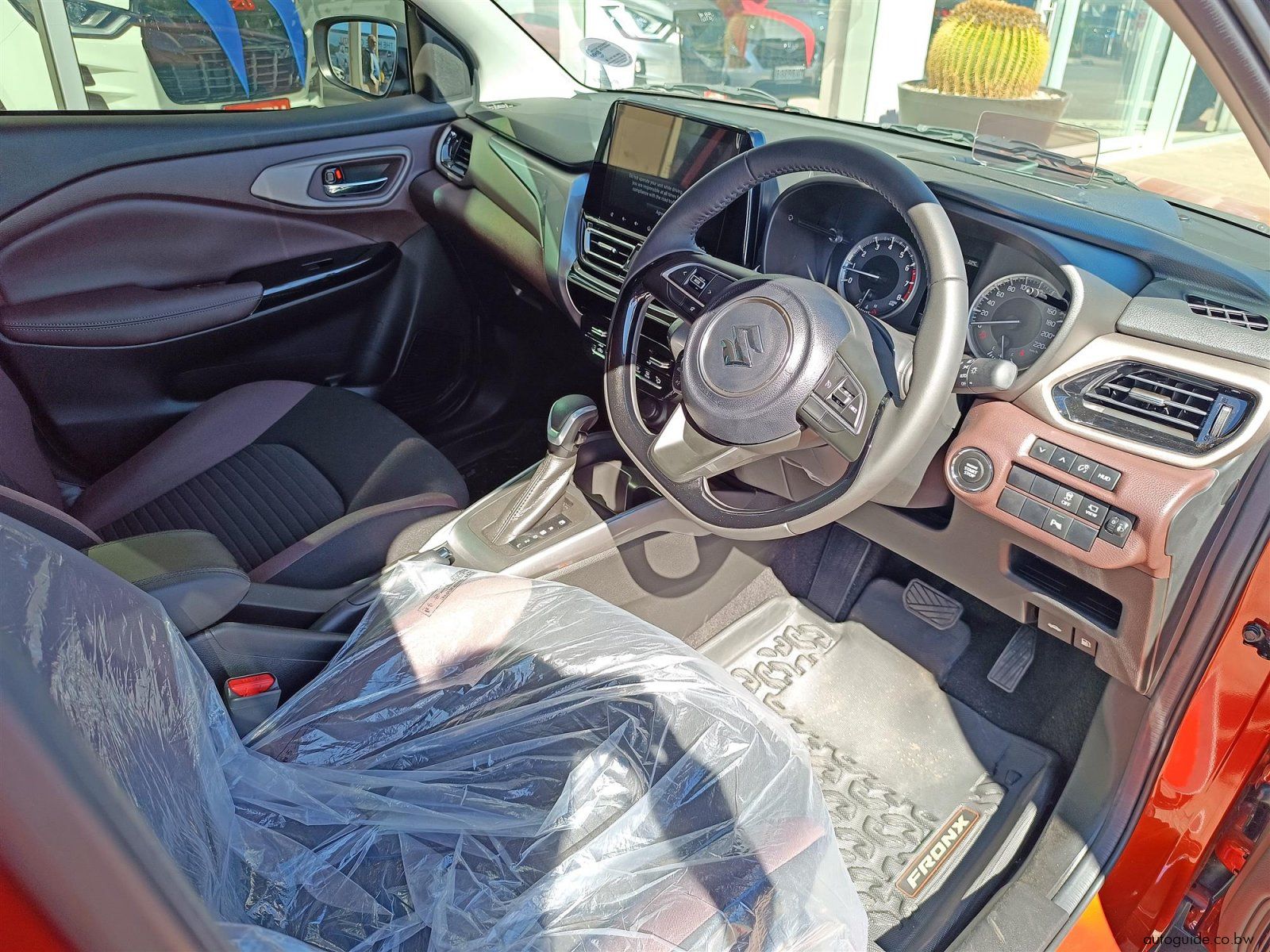2026 Suzuki Fronx GLX A/T 1.5L photo