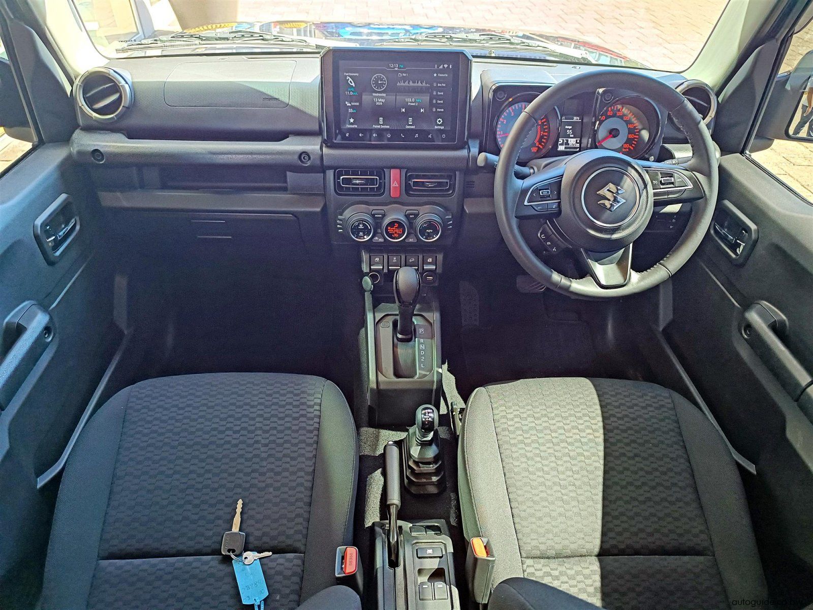 2025 Suzuki Jimny AllGrip 5 Doors 4x4 A/T photo