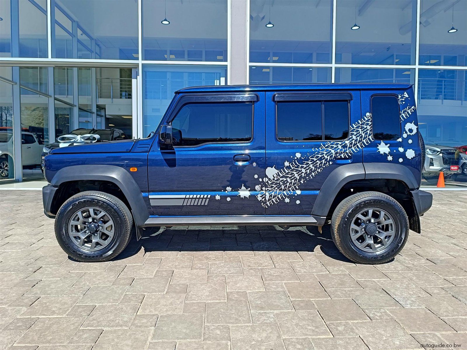 2025 Suzuki Jimny AllGrip 5 Doors 4x4 A/T photo