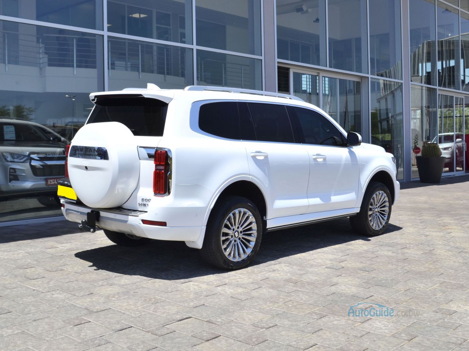 2025 GWM Tank 500 - Petrol/ Hybrid photo