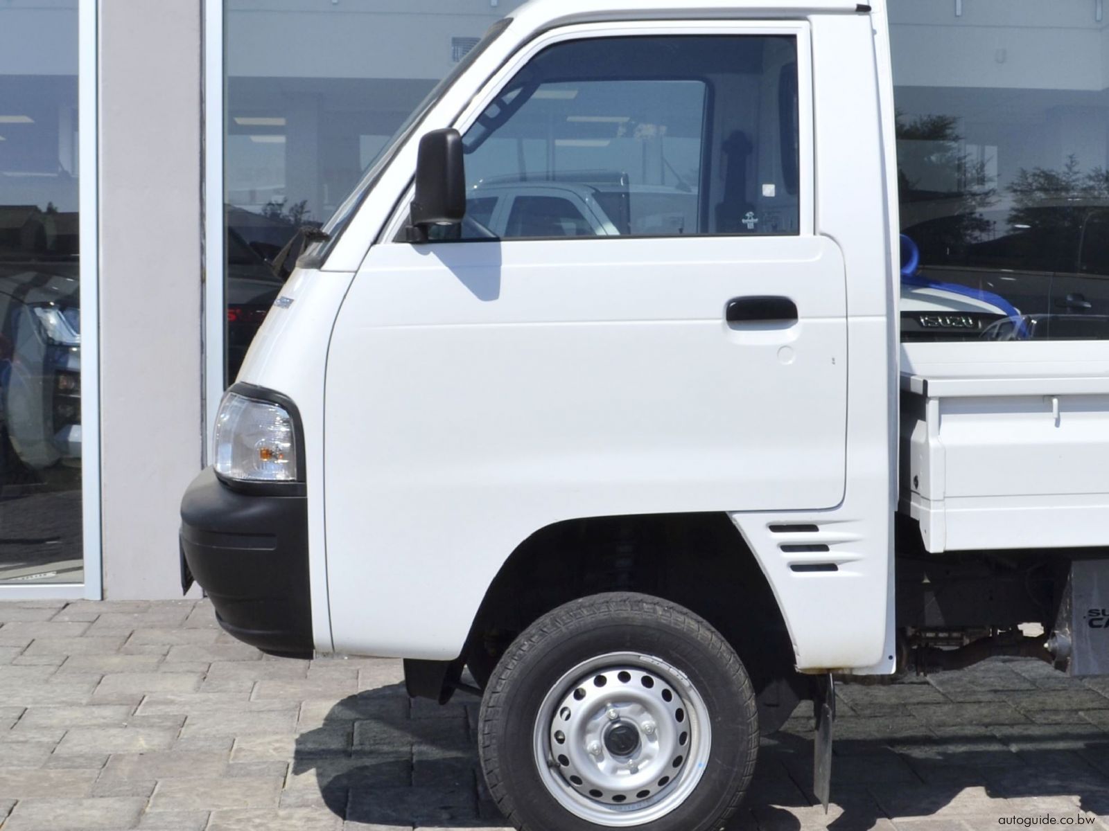 2025 Suzuki Super Carry photo