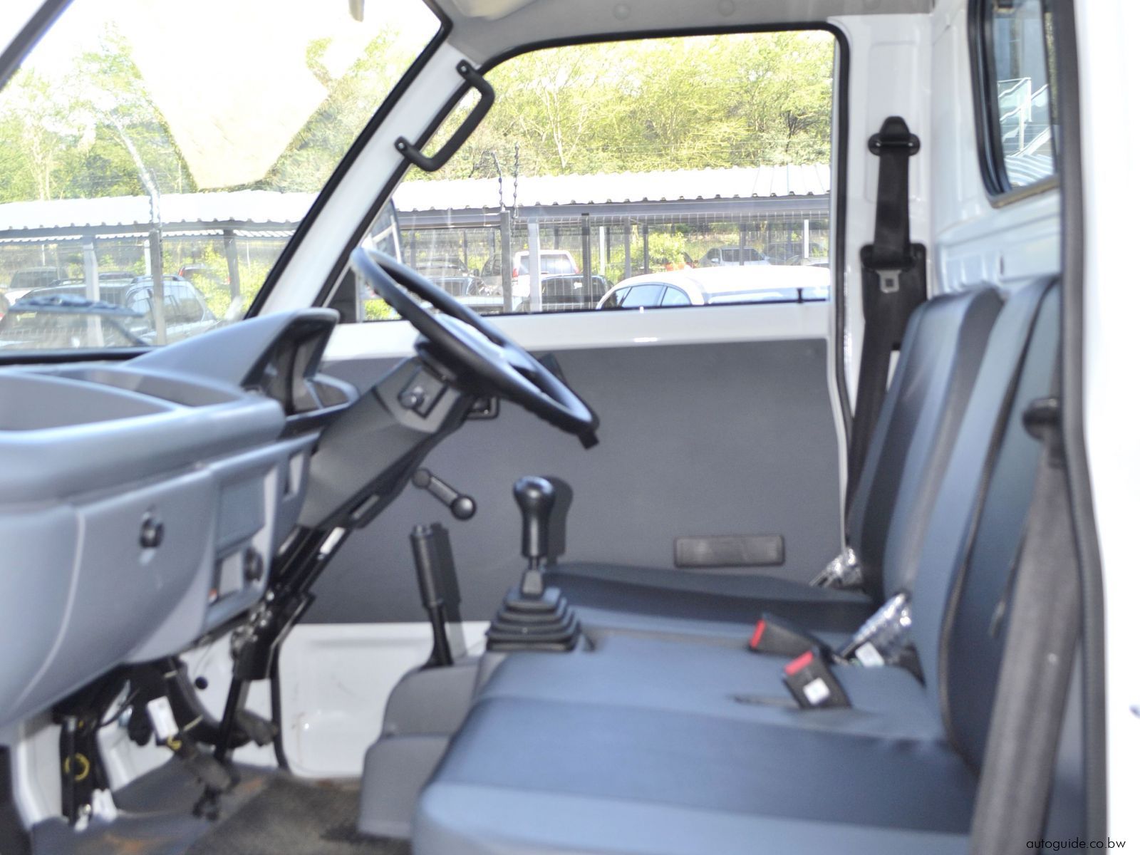 2025 Suzuki Super Carry photo