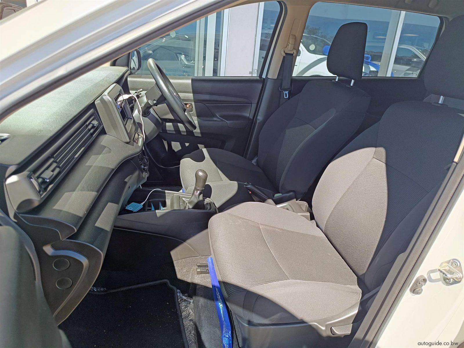 2025 Suzuki Ertiga 7 Seater photo