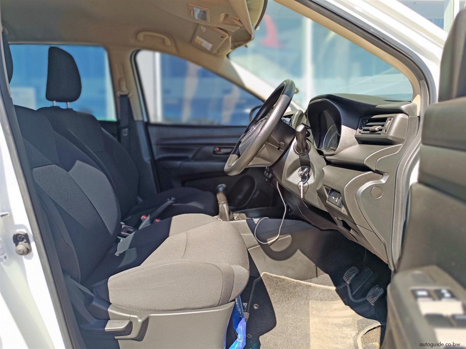 2025 Suzuki Ertiga 7 Seater photo