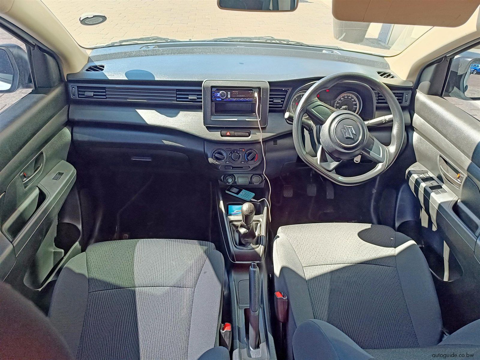 2025 Suzuki Ertiga 7 Seater photo