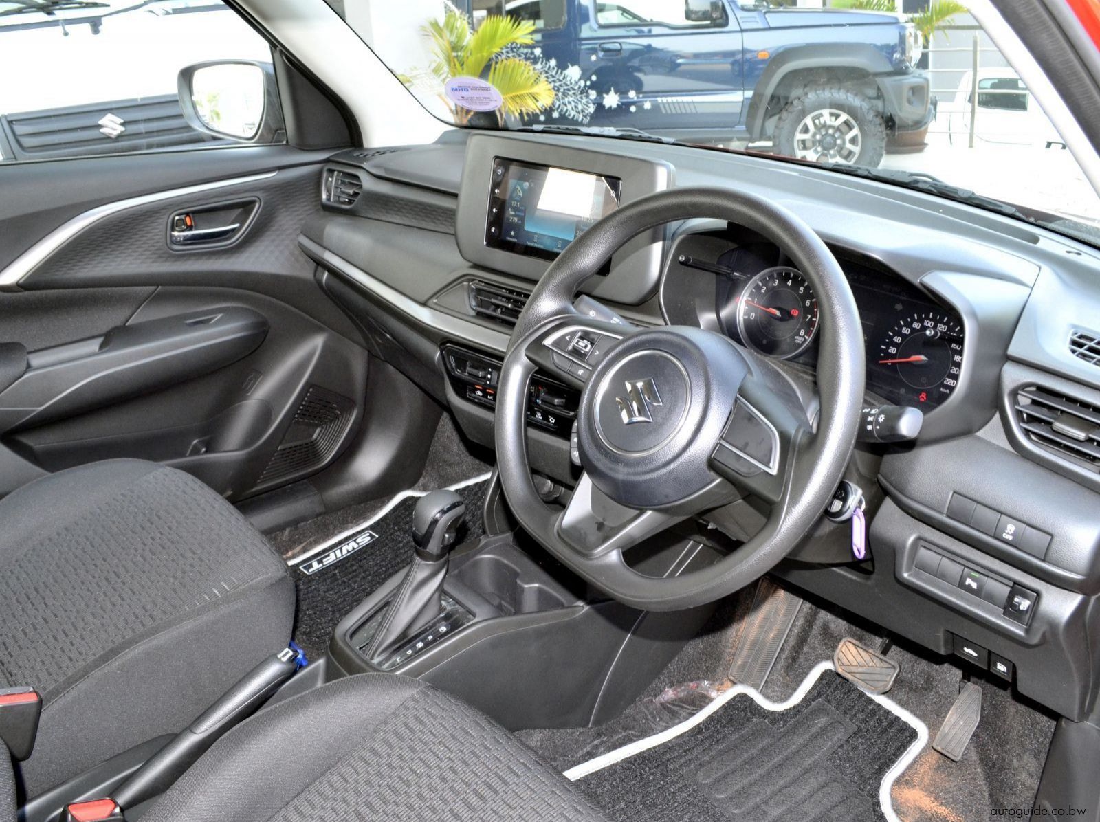 2025 Suzuki Swift GL pictures
