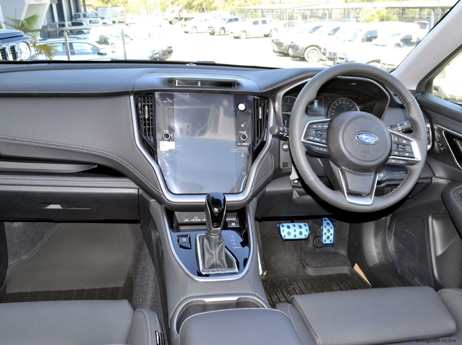 2025 Subaru Outback XT pictures