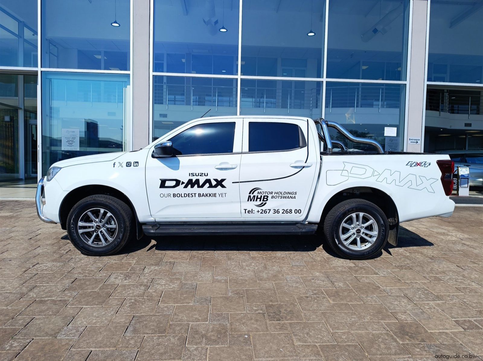 2025 Isuzu D-Max 4x4 3.0L A/T pictures