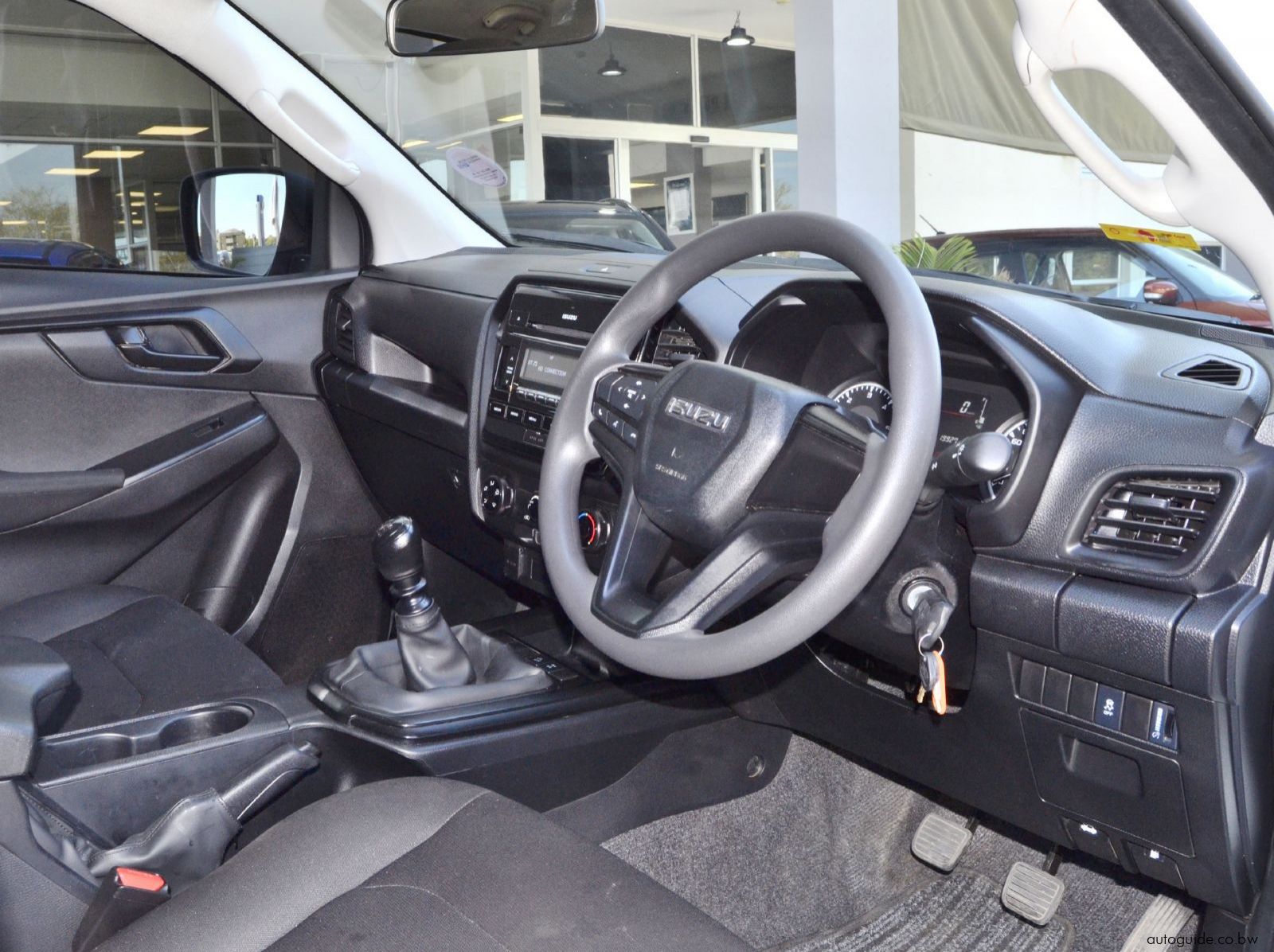 2024 Isuzu D-Max pictures