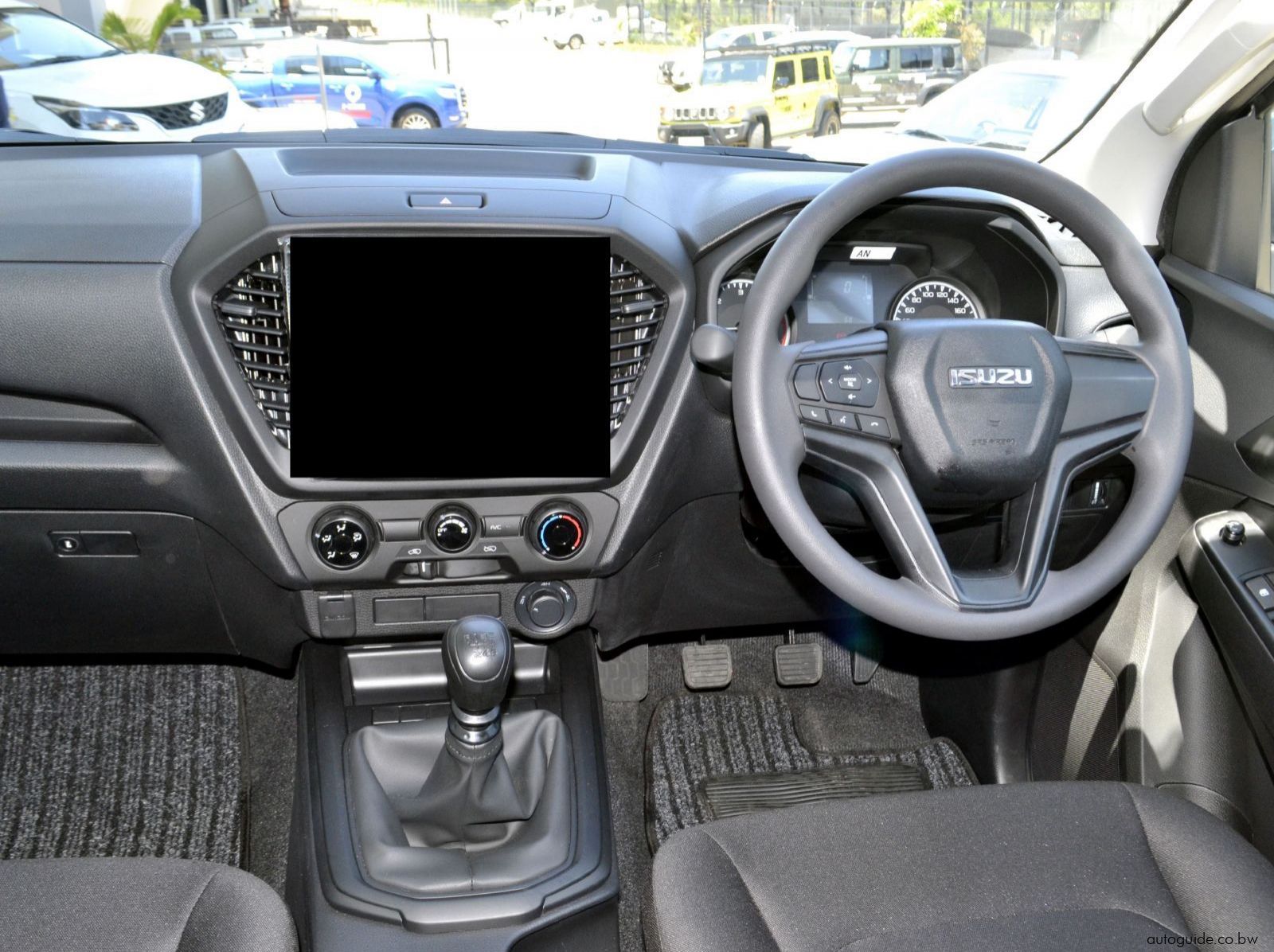 2025 Isuzu D-Max pictures