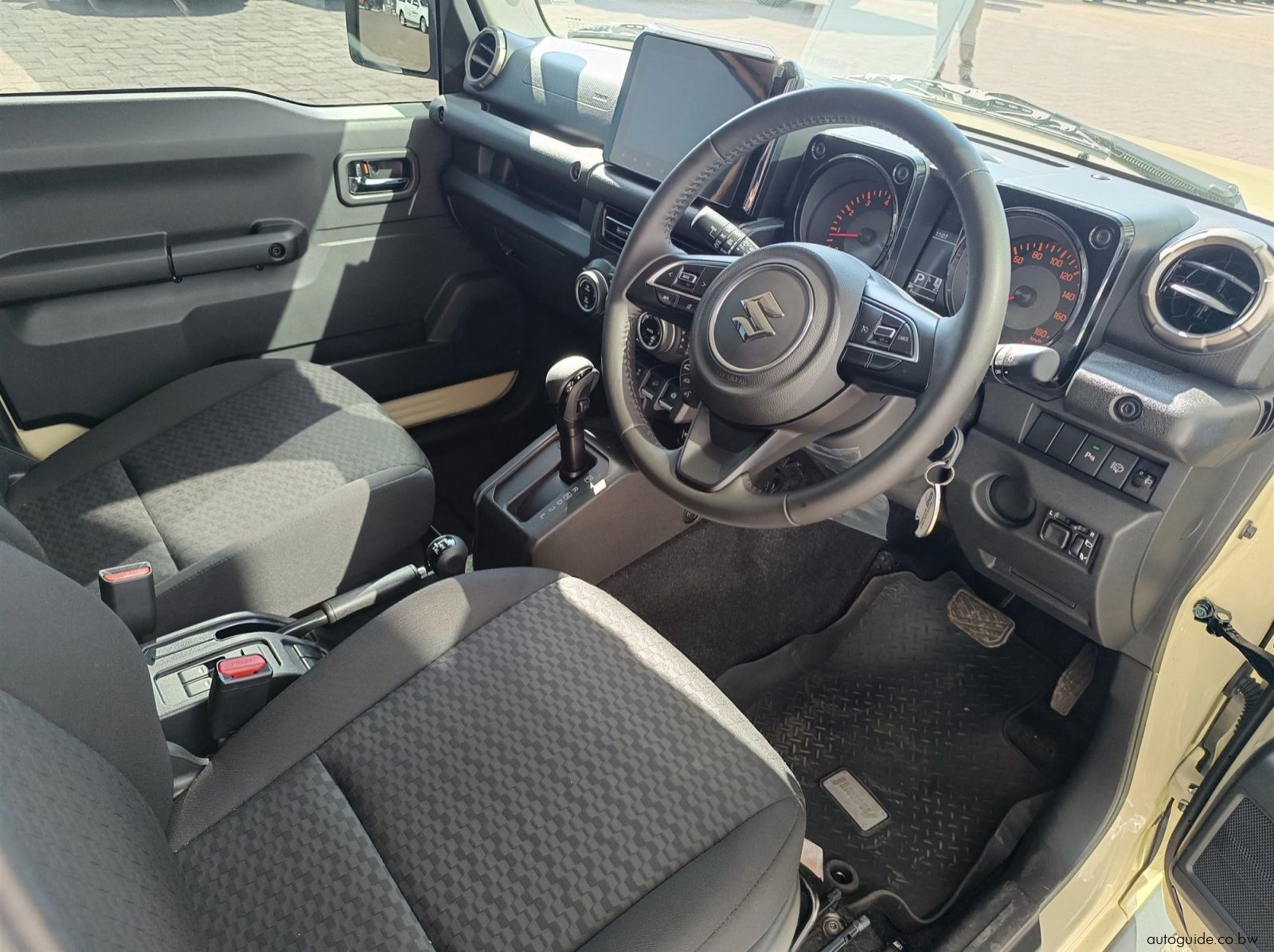2025 Suzuki Jimny AllGrip 5 Doors 4x4 pictures