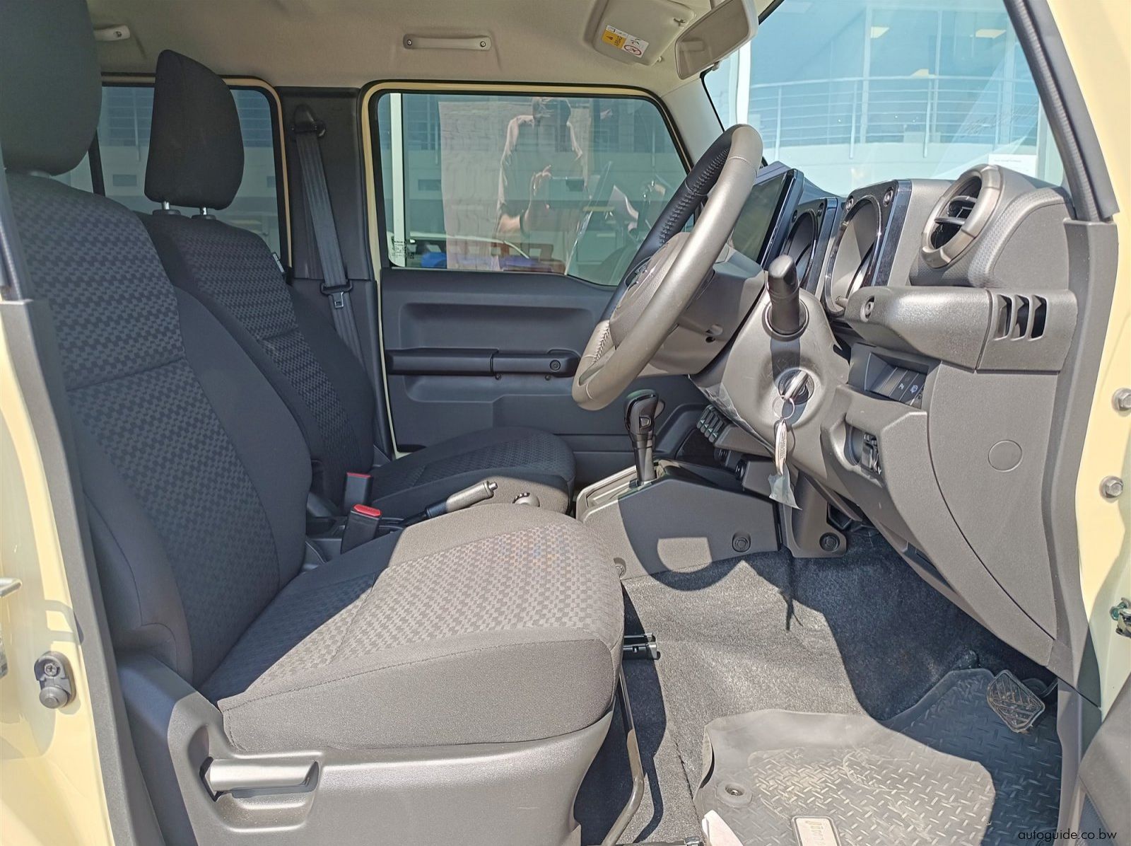 2025 Suzuki Jimny AllGrip 5 Doors 4x4 pictures