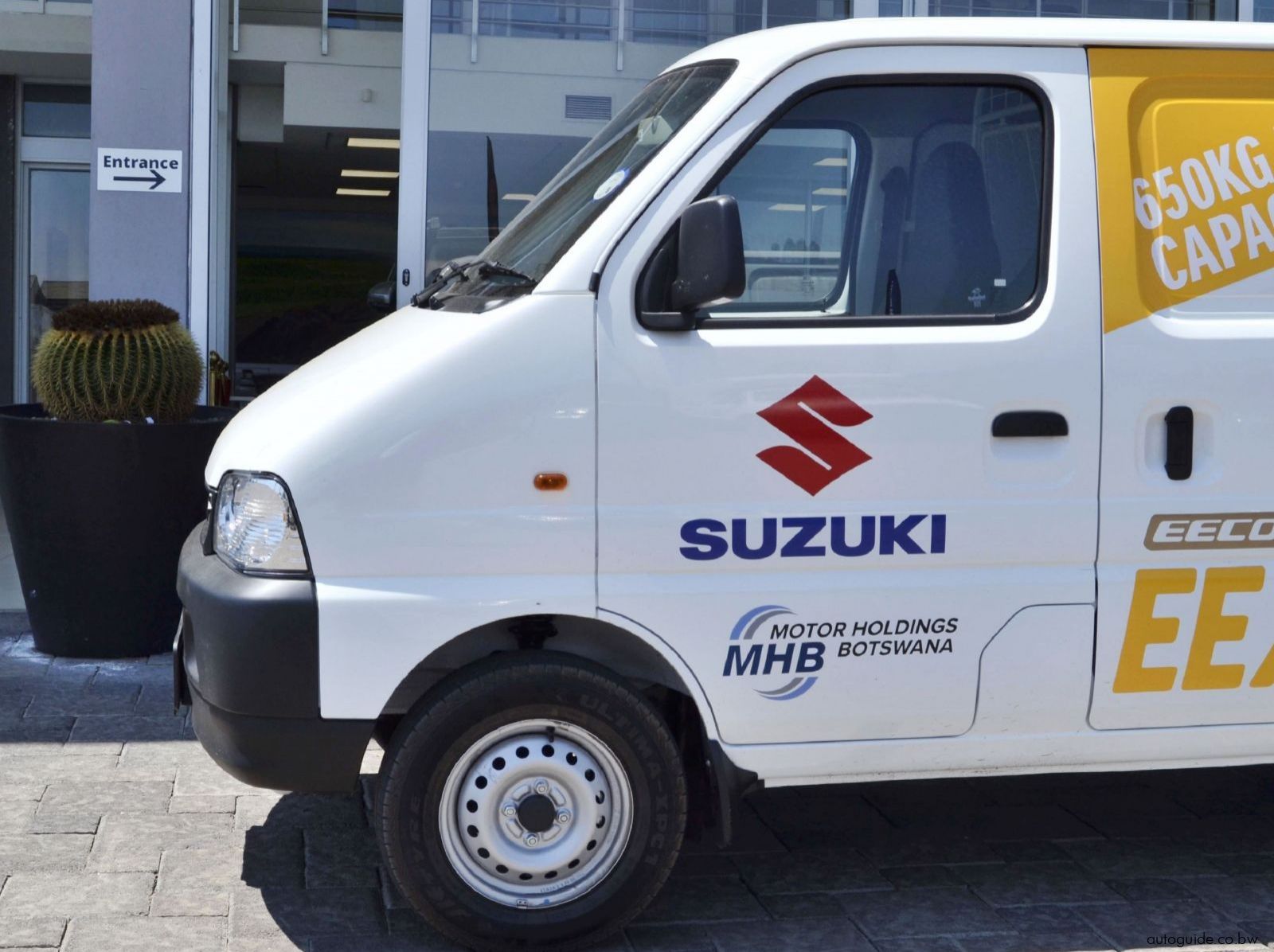 2026 Suzuki Ecco pictures