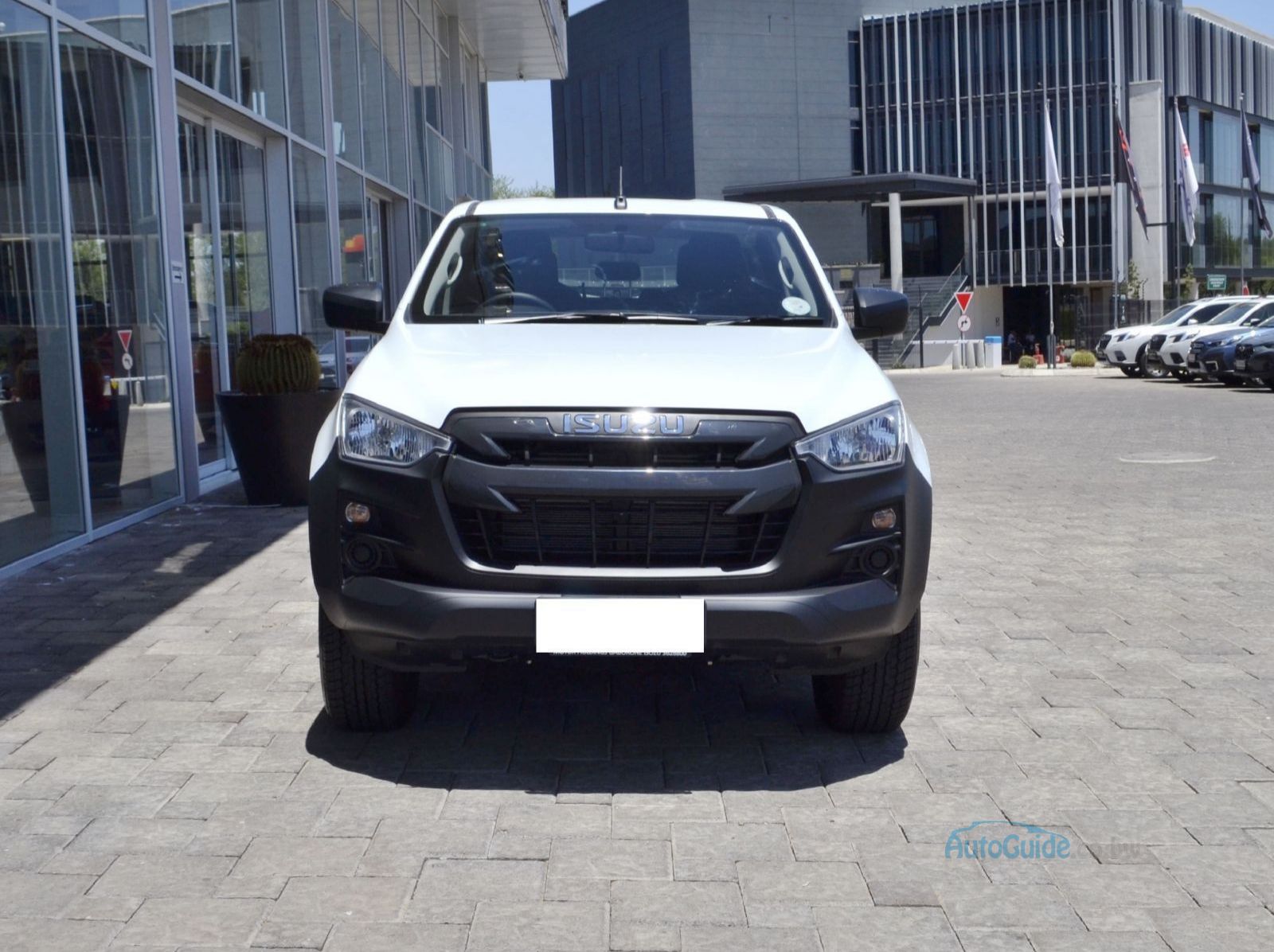 2025 Isuzu D-Max pictures