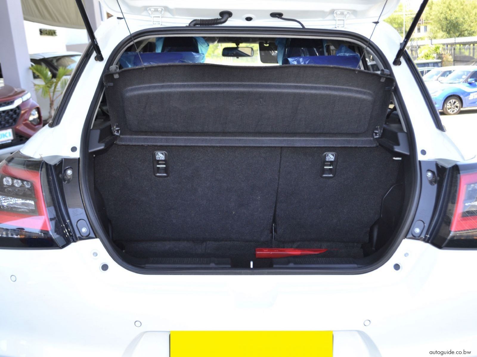 2025 Suzuki Swift pictures