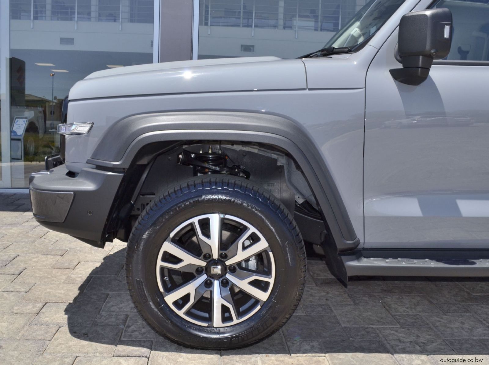 2024 GWM Tank 300 HEV - Petrol/Hybrid pictures