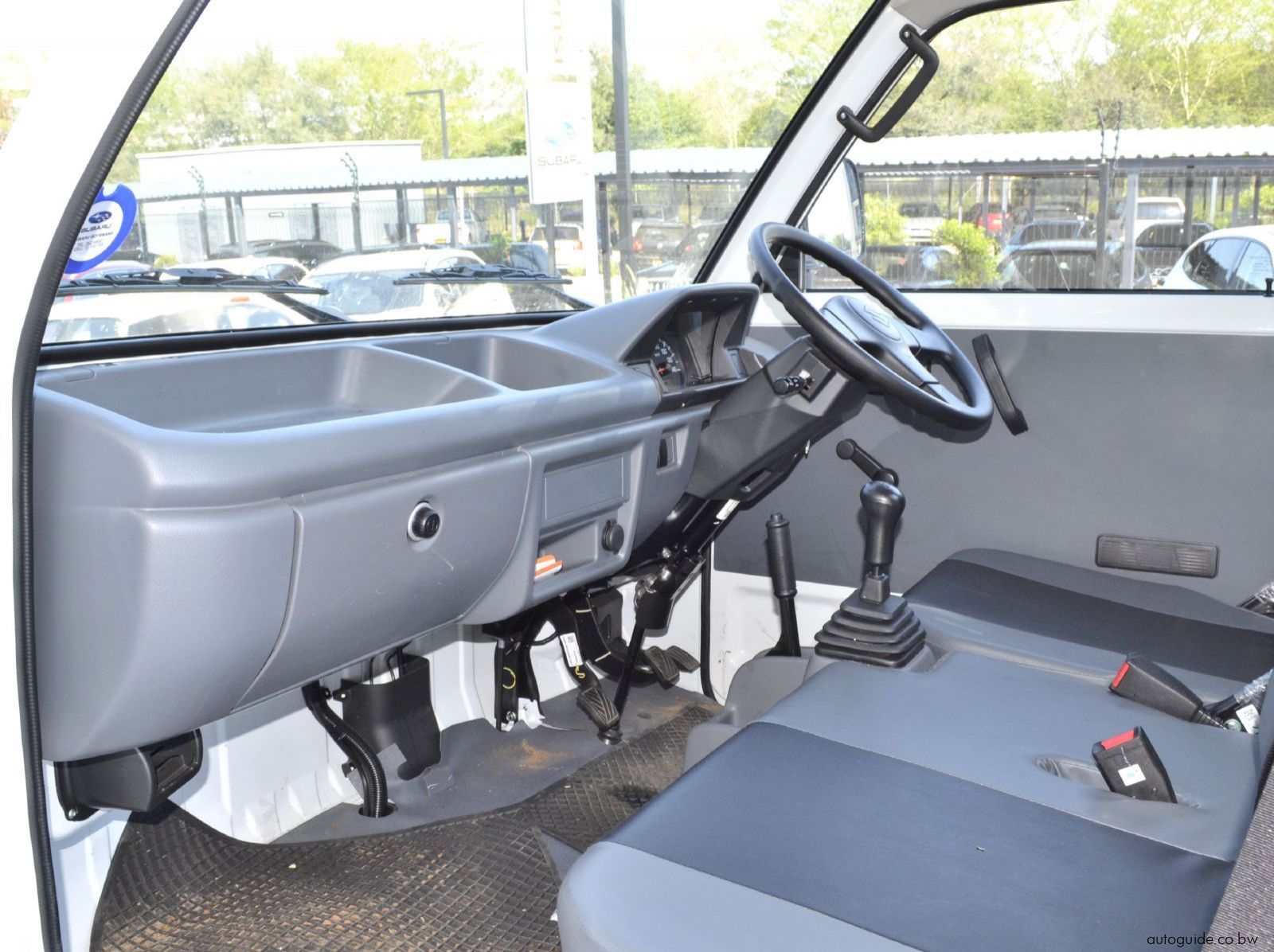 2025 Suzuki Super Carry pictures