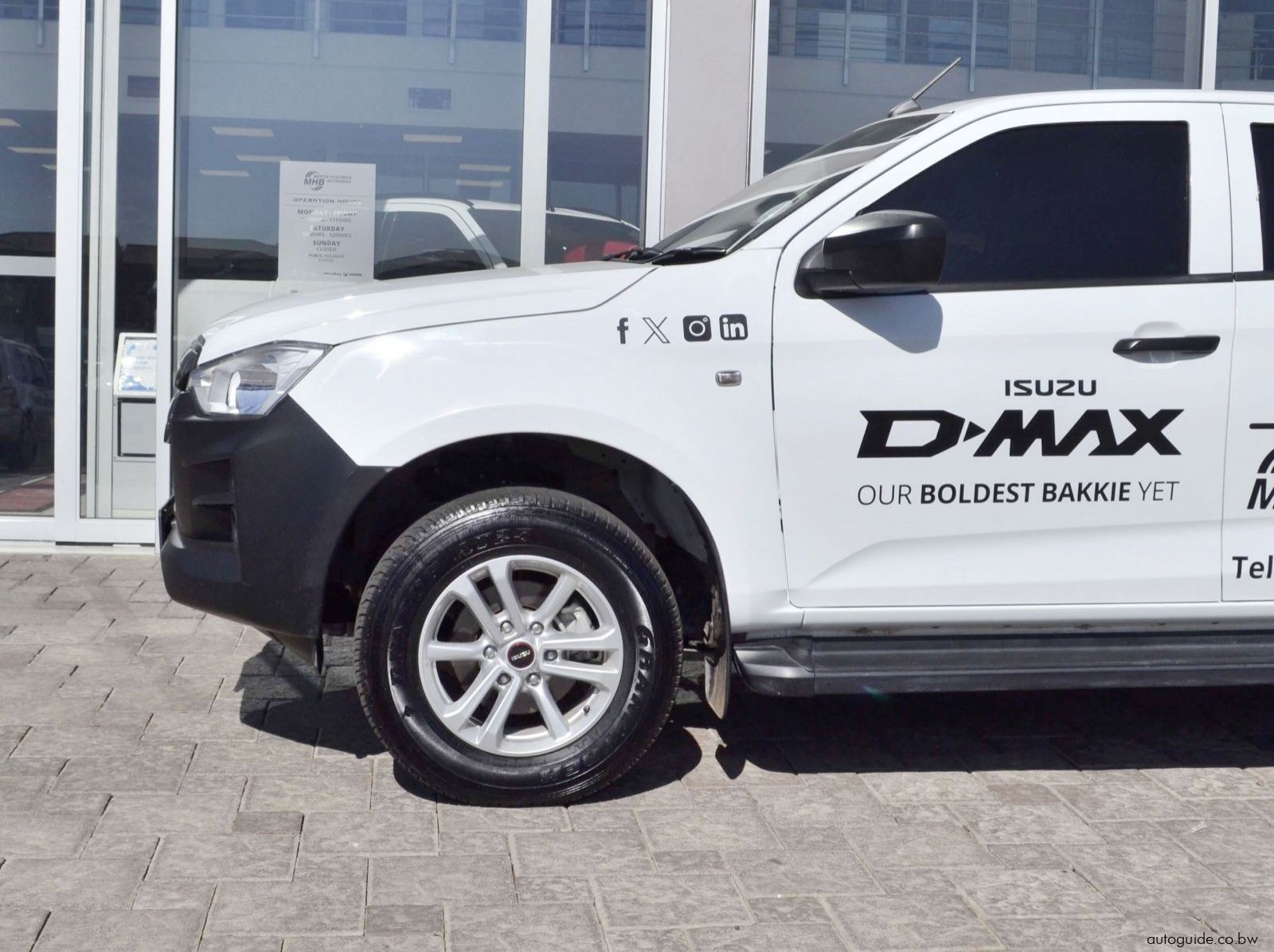 2025 Isuzu D-Max L pictures