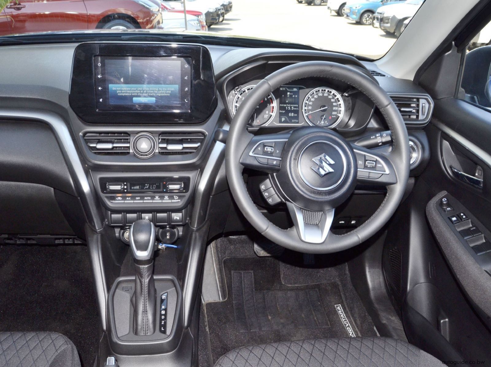 2025 Suzuki Grand Vitara pictures