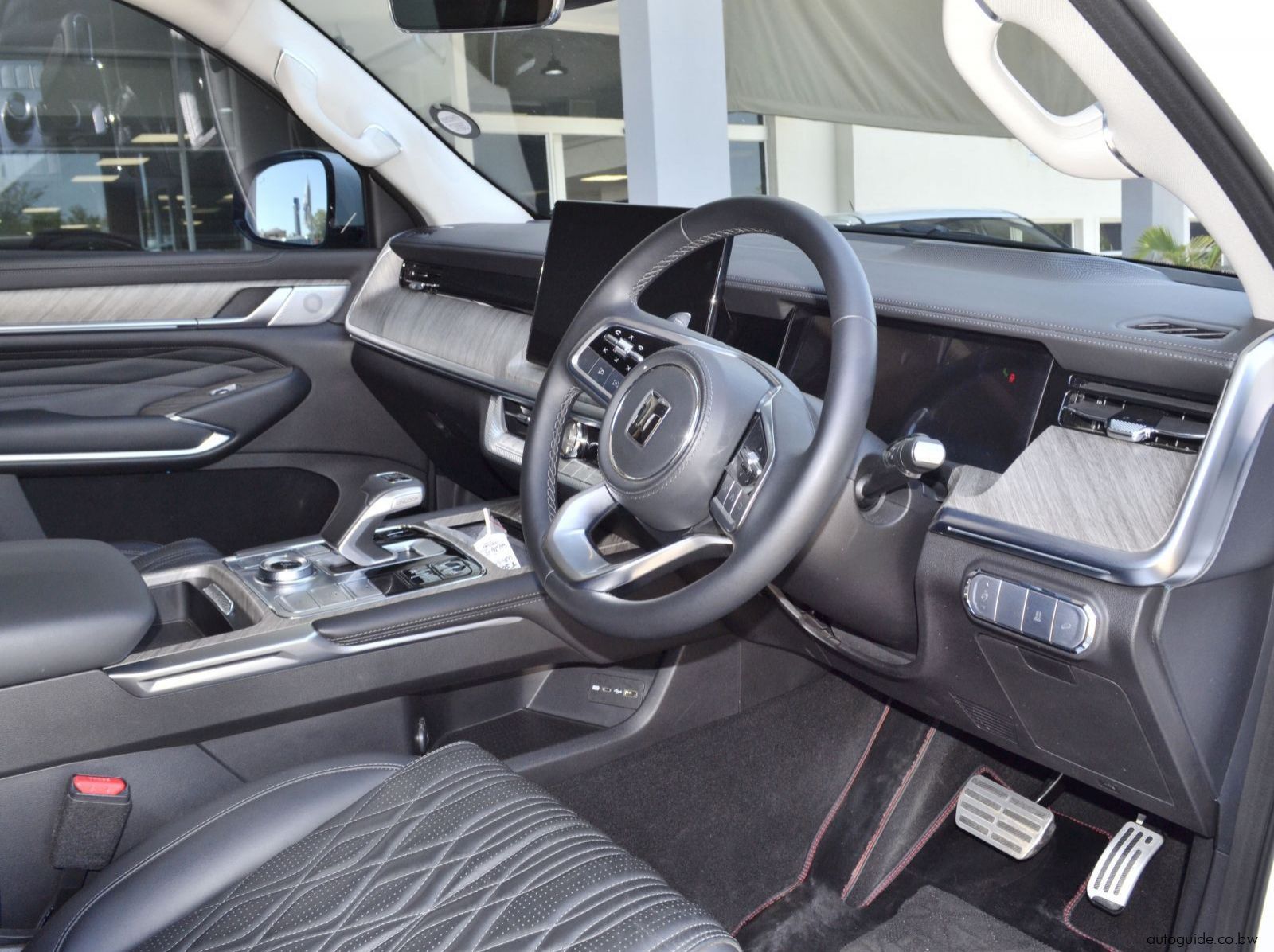 2025 GWM Tank 500 - Petrol/ Hybrid pictures